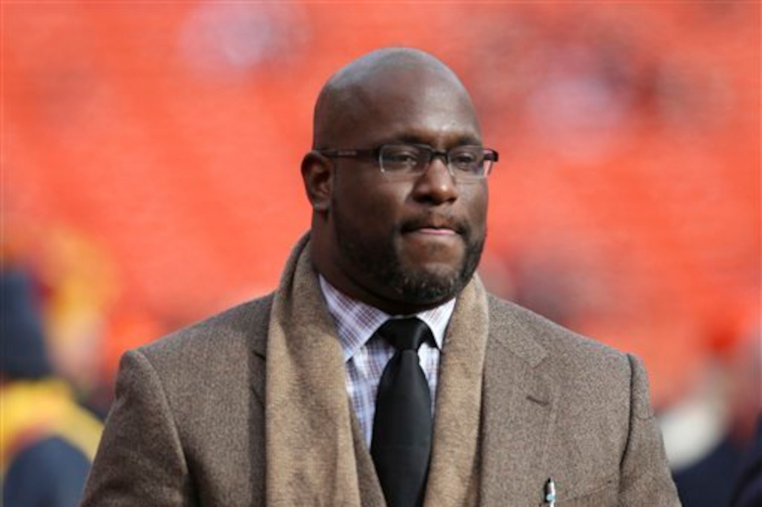Browns GM Ray Farmer had high hopes for Bowe that simply have not panned out. Browns GM Ray Farmer had high hopes for Bowe that simply have not panned out.