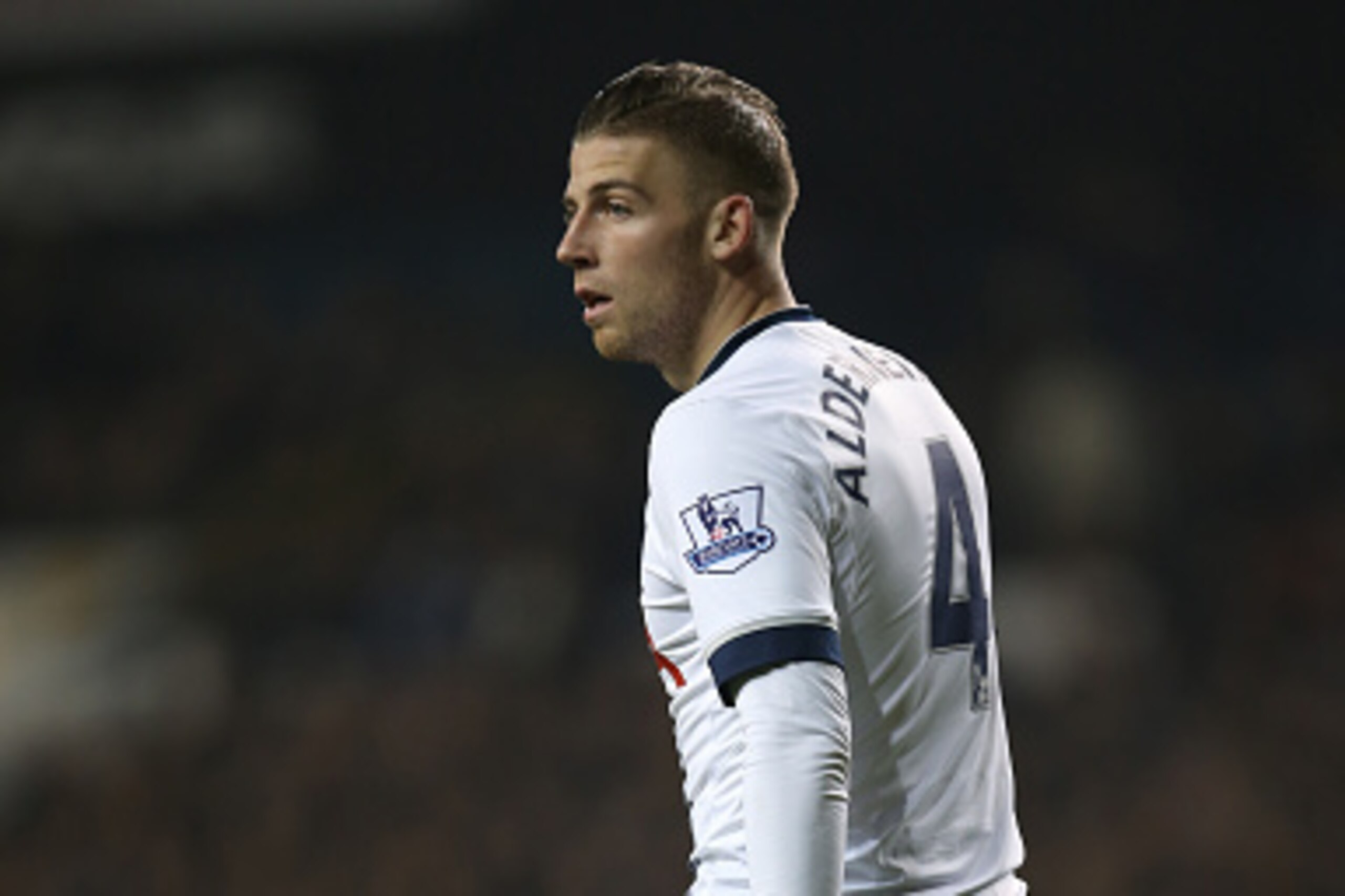 LONDON, ENGLAND - DECEMBER 13: Toby Alderweireld of Tottenham Hotspur during the Barclays Premier League match between Tottenham Hotspur and Newcastle United at White Hart Lane on December 13, 2015 in London, England. (Photo by Steve Bardens/Getty Images)