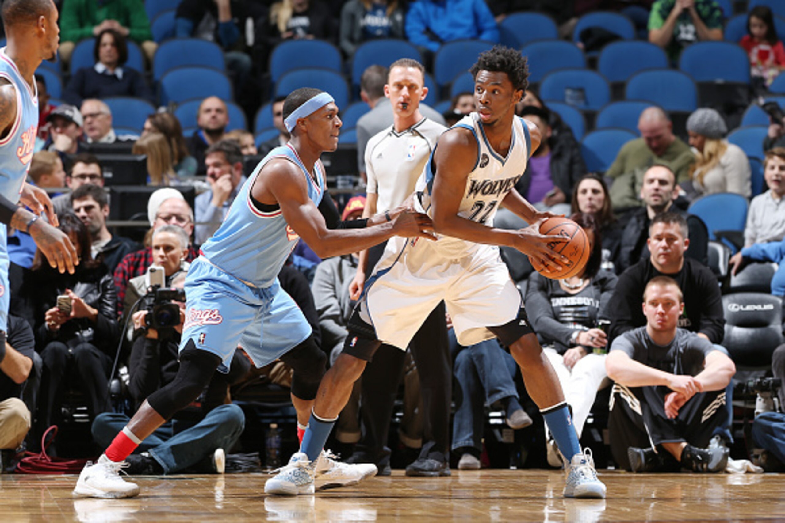 MINNEAPOLIS, MN -  DECEMBER 18: Andrew Wiggins #22 of the Minnesota Timberwolves handles the ball during the game against the Sacramento Kings on December 18, 2015 at Target Center in Minneapolis, Minnesota. NOTE TO USER: User expressly acknowledges and a