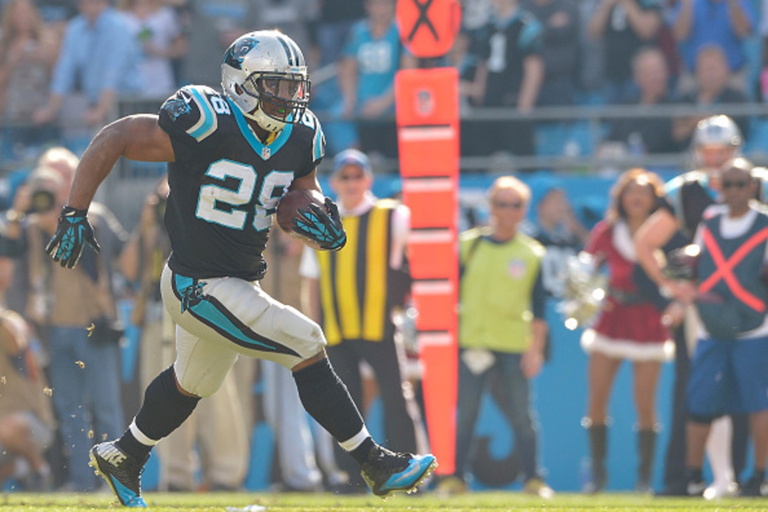 CHARLOTTE, NC - DECEMBER 13:  Jonathan Stewart #28 of the Carolina Panthers runs against the Atlanta Falcons during their game at Bank of America Stadium on December 13, 2015 in Charlotte, North Carolina. The Panthers won 38-0.  (Photo by Grant Halverson/