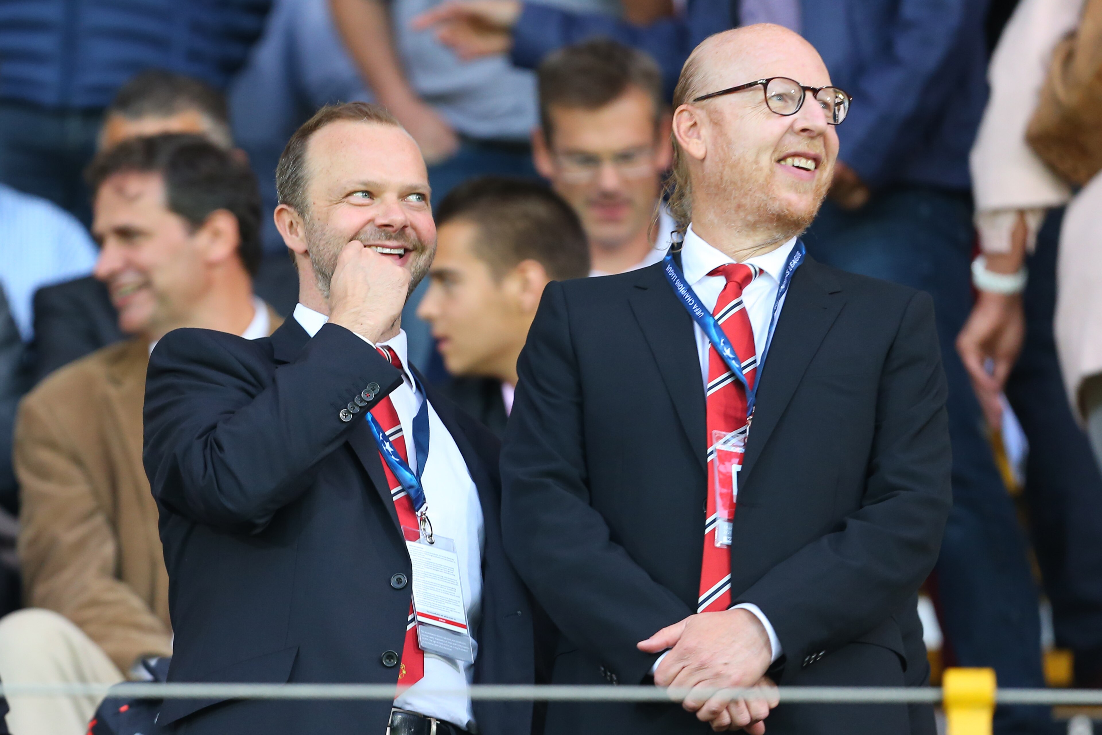Woodward with Avram Glazer (United's executive co-chairman and director) in 2015
