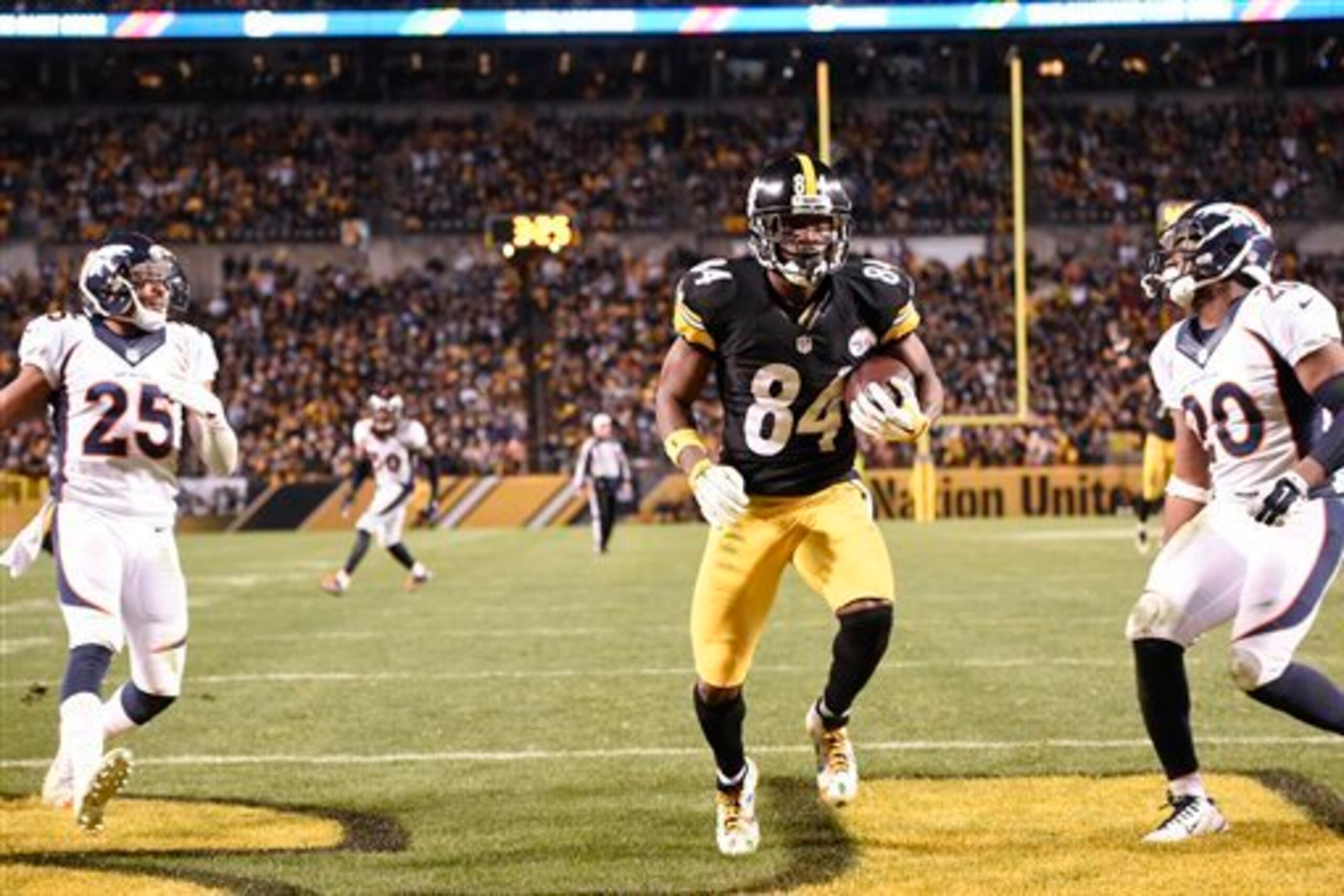 Antonio Brown has recorded 1,351 receiving yards in 10 games started by Ben Roethlisberger.