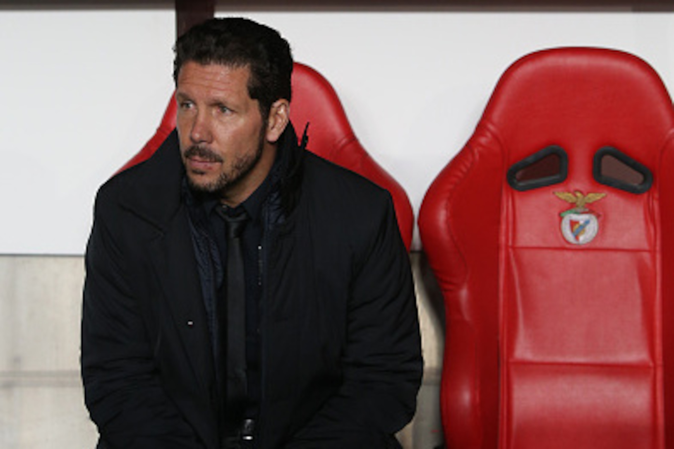 LISBON, PORTUGAL - DECEMBER 8:  Club Atletico de Madrid's coach Diego Simeone during the UEFA Champions League match between SL Benfica and Club Atletico de Madrid at Estadio da Luz, on December 8, 2015 in Lisbon, Portugal.  (Photo by Gualter Fatia/Getty 