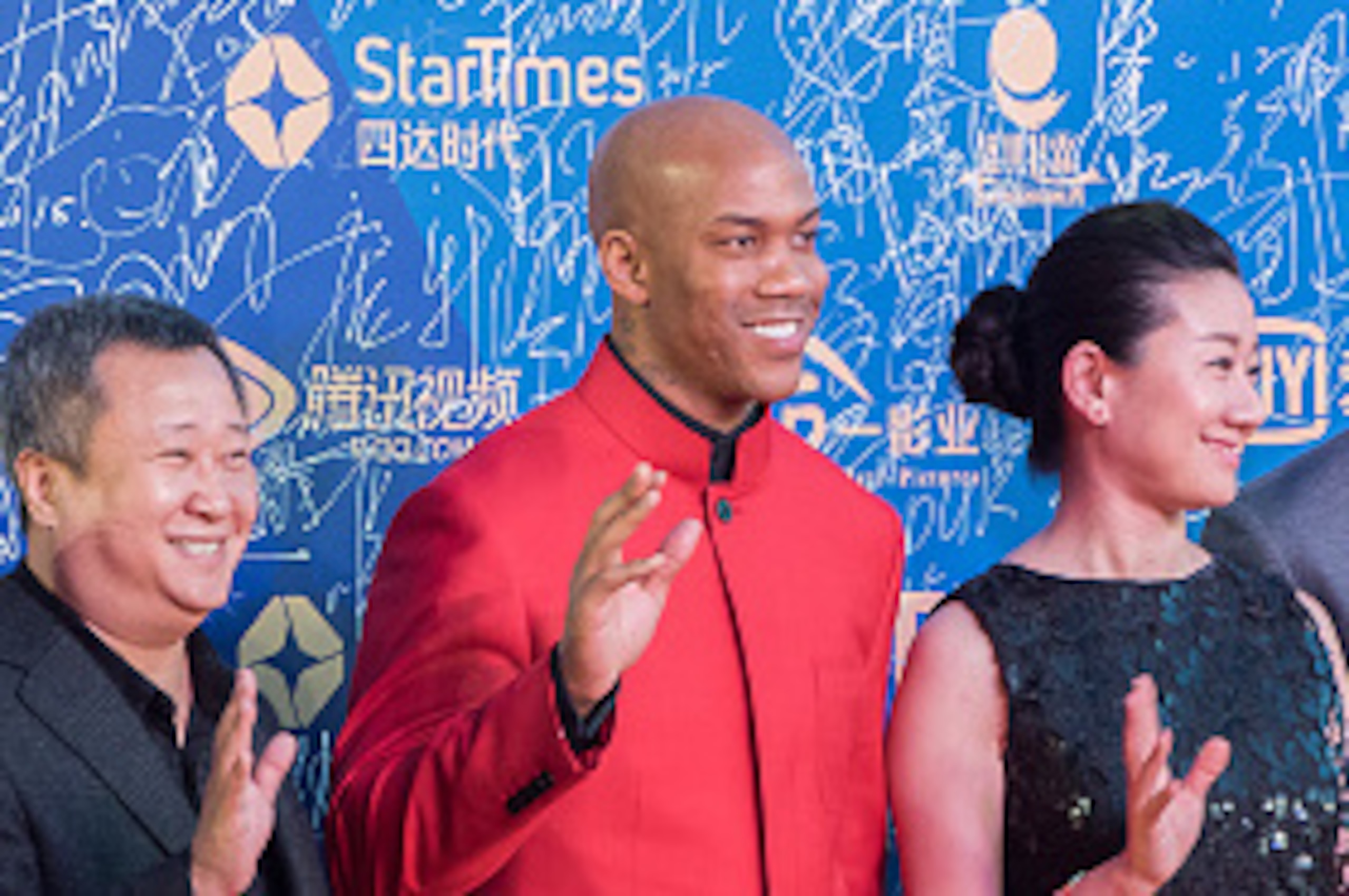 BEIJING, CHINA - APRIL 16:  Basketball player Stephon Marbury(R3) arrives for the red carpet of 5th Beijing International Film Festival at International Convention & Exhibition Center on April 16, 2015 in Beijing, China.  (Photo by Xiaolu Chu/Getty Images