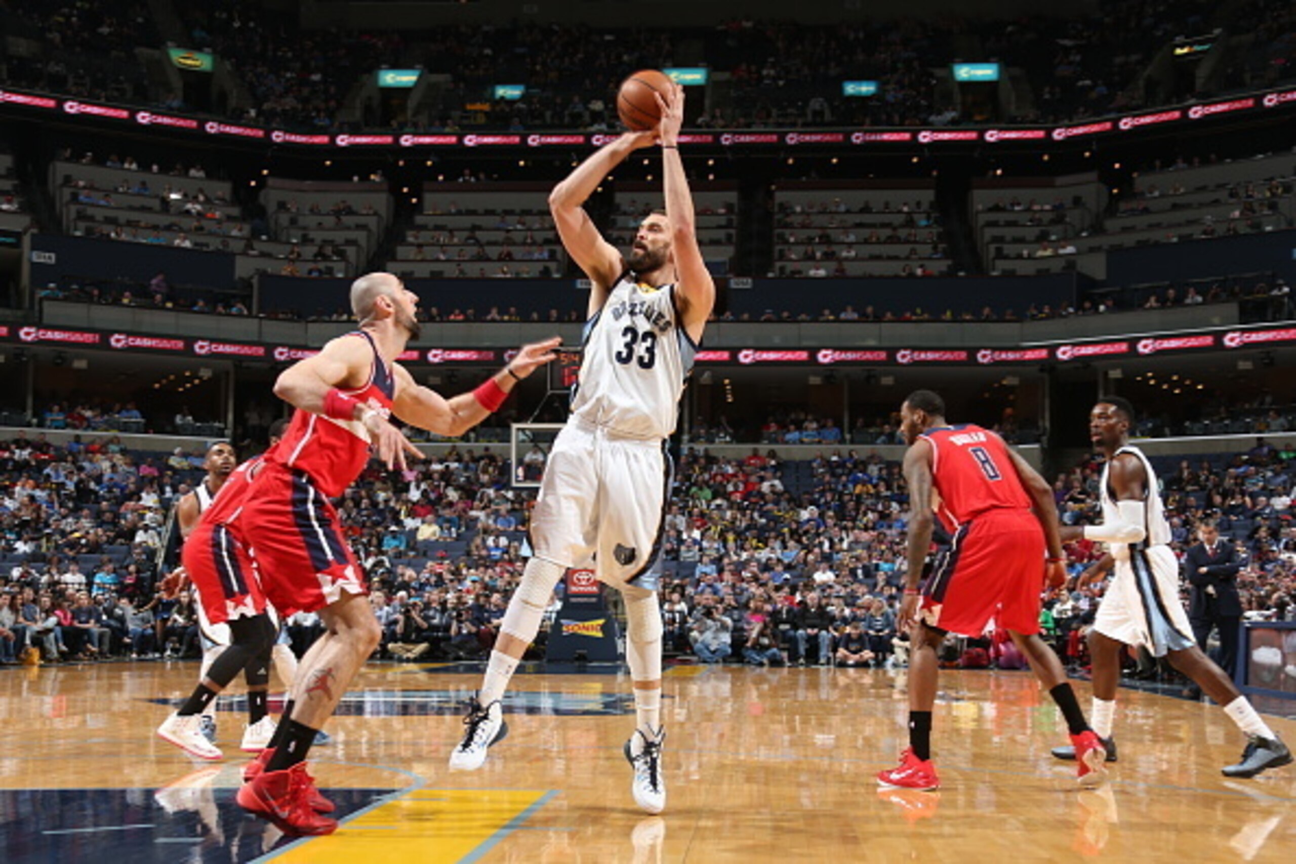 MEMPHIS, TN - APRIL 4: Marc Gasol #33 of the Memphis Grizzlies shoots against the Washington Wizards on April 4, 2015 at FedExForum in Memphis, Tennessee. NOTE TO USER: User expressly acknowledges and agrees that, by downloading and or using this photogra MEMPHIS, TN - APRIL 4: Marc Gasol #33 of the Memphis Grizzlies shoots against the Washington Wizards on April 4, 2015 at FedExForum in Memphis, Tennessee. NOTE TO USER: User expressly acknowledges and agrees that, by downloading and or using this photogra