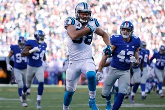 Greg Olsen's healthy and producing once again.