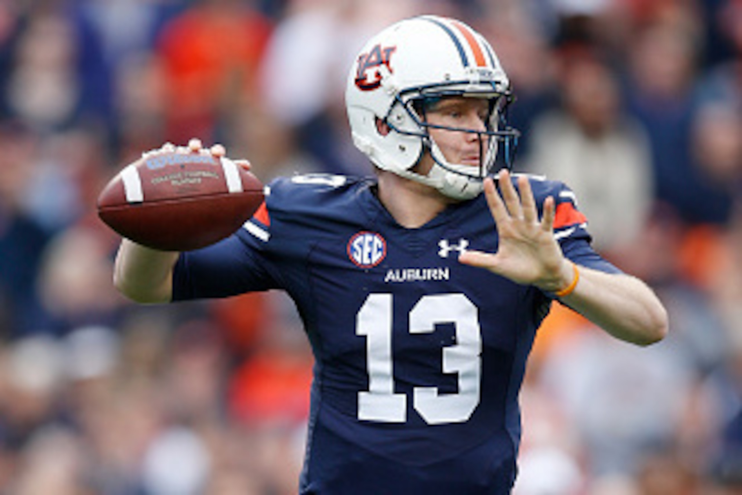 AUBURN, AL - OCTOBER 31: Sean White #13 of the Auburn Tigers looks to pass during a game against the Ole Miss Rebels at Jordan-Hare Stadium on October 31, 2015 in Auburn, Alabama. Ole Miss defeated Auburn 27-19. (Photo by Joe Robbins/Getty Images)