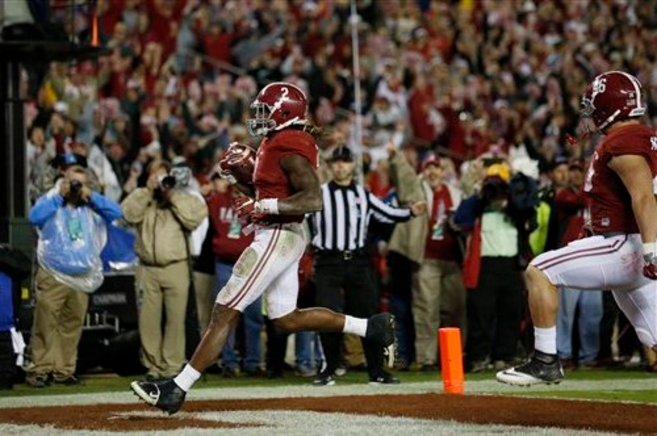 Michael Nysewander high-steps into the end zone after making a block of Derrick Henry at LSU. Michael Nysewander high-steps into the end zone after making a block of Derrick Henry at LSU.