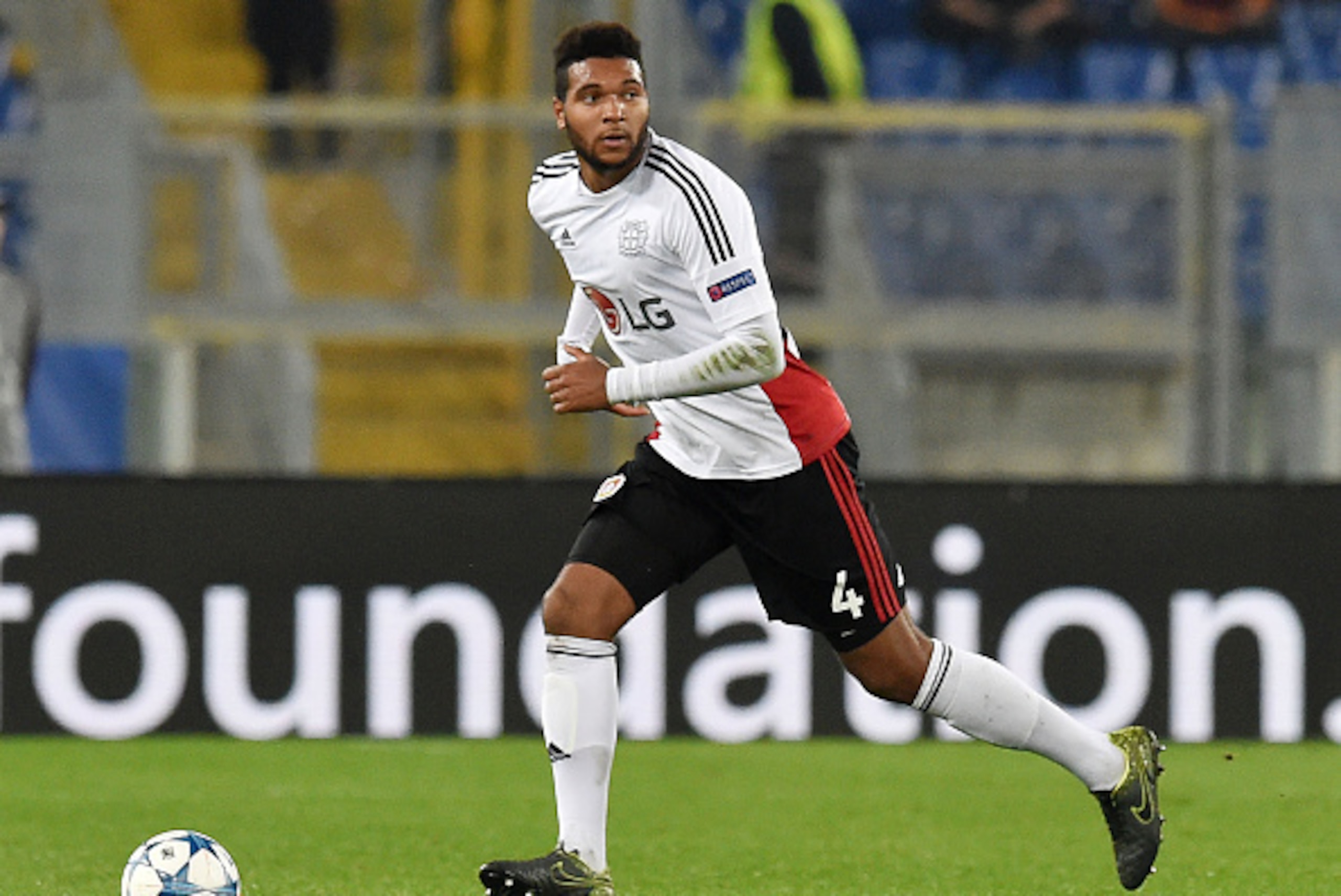 ROME, ITALY - NOVEMBER 04:  Jonathan Tah of Bayer 04 Leverkusen in action during the UEFA Champions League Group E match between AS Roma and Bayer 04 Leverkusen at on Olimpico Stadium on November 4, 2015 in Rome, Italy.  (Photo by Giuseppe Bellini/Getty I