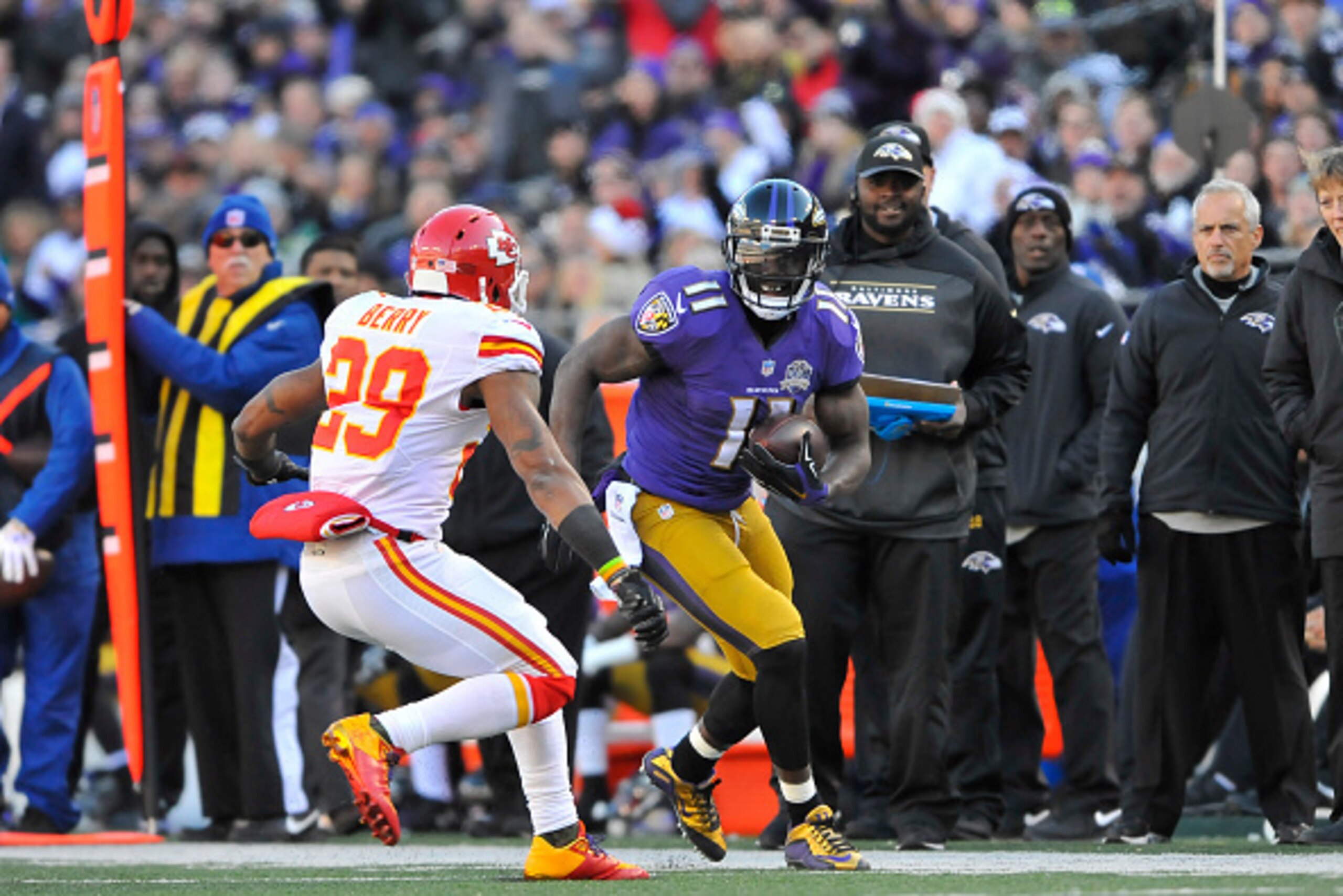 BALTIMORE, MD - DECEMBER 20: Kamar Aiken #11 of the Baltimore Ravens runs the ball during the game between the Baltimore Ravens and the Kansas City Chiefs at M&T Bank Stadium on December 20, 2015 in Baltimore, Maryland. The Chiefs defeated the Ravens 34-1 BALTIMORE, MD - DECEMBER 20: Kamar Aiken #11 of the Baltimore Ravens runs the ball during the game between the Baltimore Ravens and the Kansas City Chiefs at M&T Bank Stadium on December 20, 2015 in Baltimore, Maryland. The Chiefs defeated the Ravens 34-1