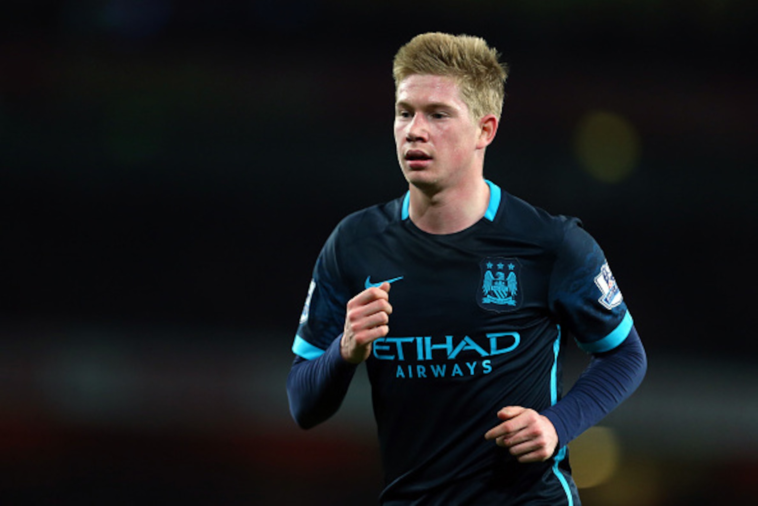 LONDON, ENGLAND - DECEMBER 21:  Kevin De Bruyne of Manchester City during the Barclays Premier League match between Arsenal and Manchester City at the Emirates Stadium on December 21, 2015 in London, England.  (Photo by Catherine Ivill - AMA/Getty Images)