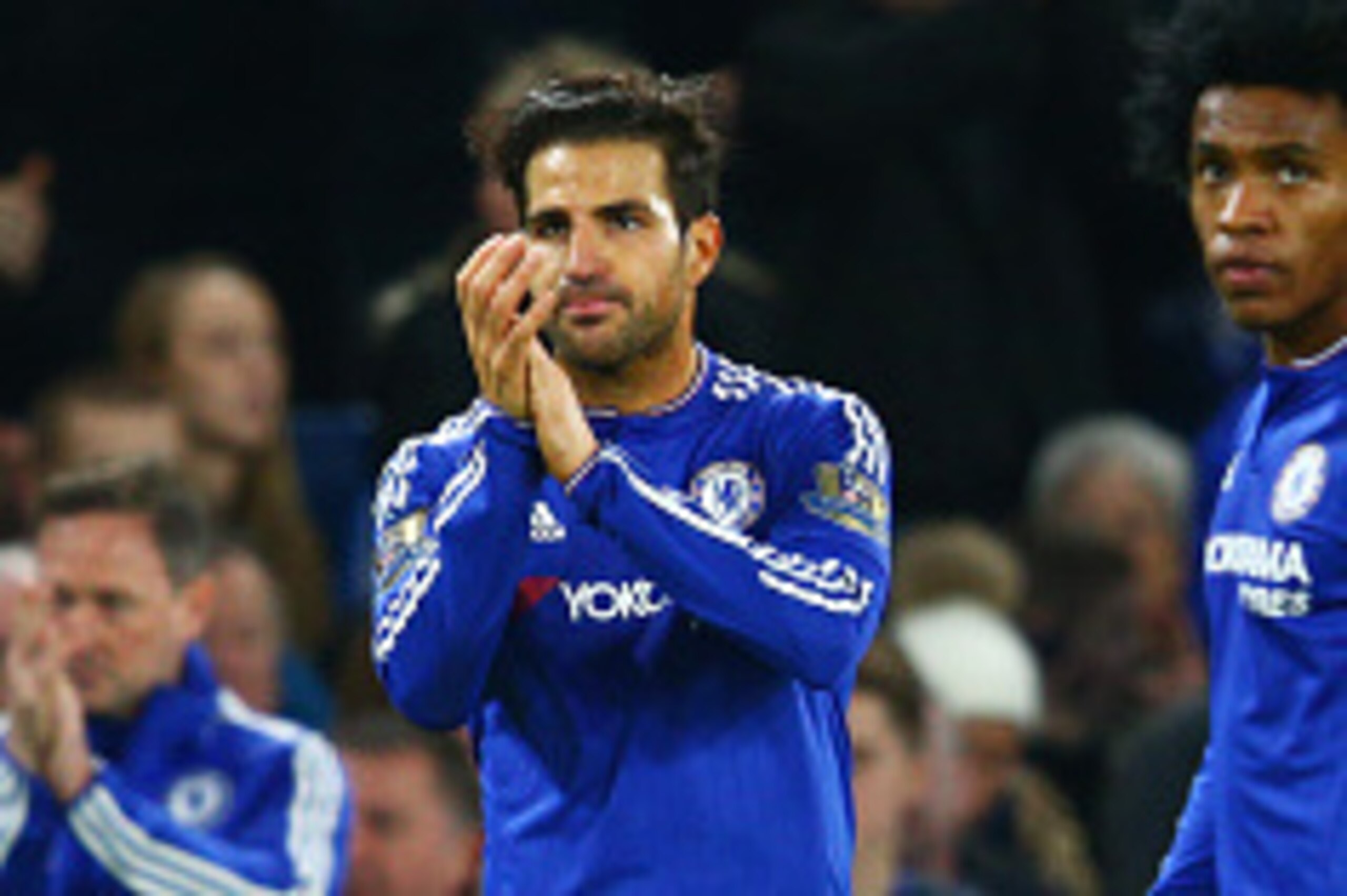 LONDON, ENGLAND - DECEMBER 19: Sesc Fabregas of Chelsea applauds fans as he is replaced during the Barclays Premier League match between Chelsea and Sunderland at Stamford Bridge on December 19, 2015 in London, England.  (Photo by Clive Mason/Getty Images