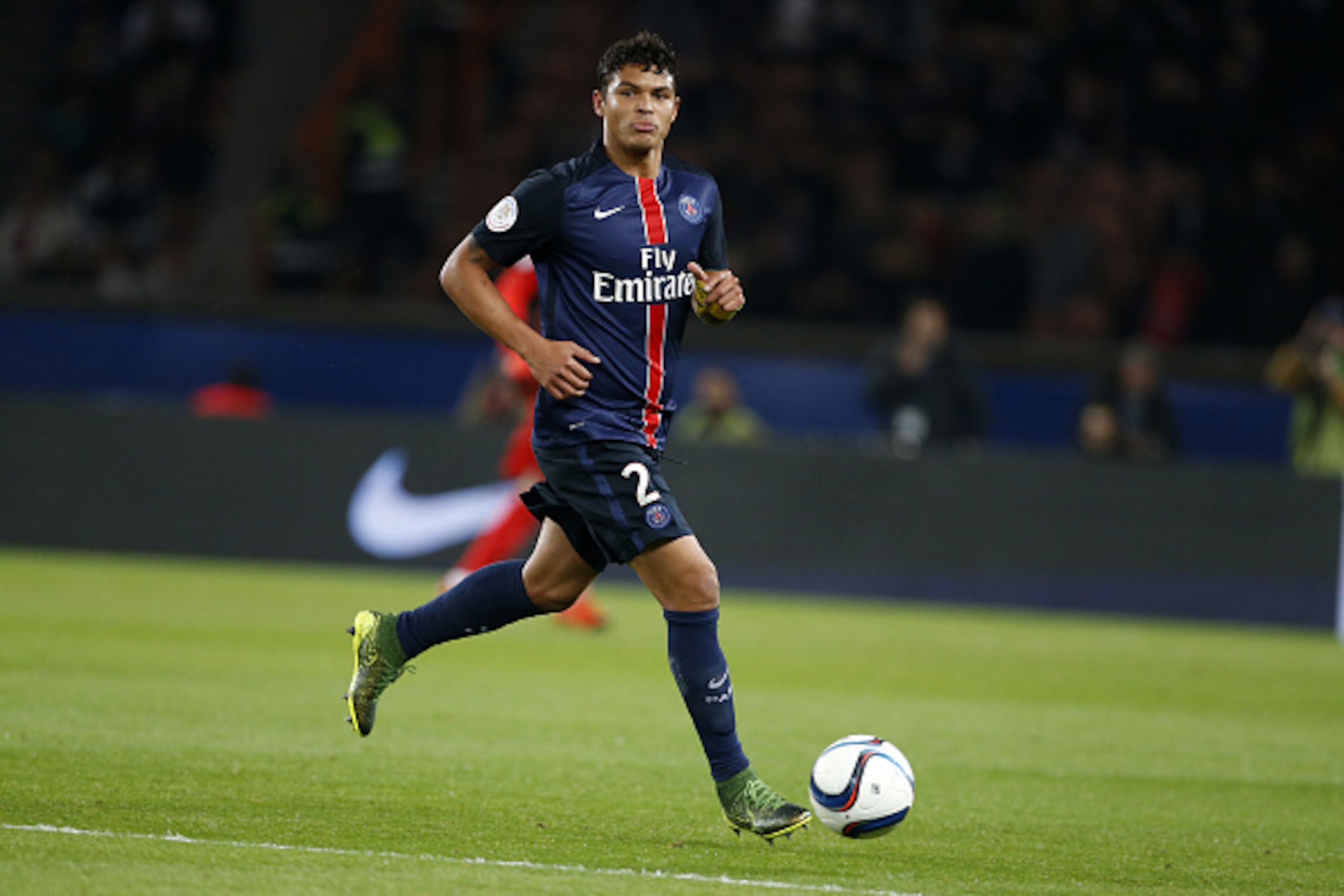 PARIS, FRANCE - OCTOBER 25: Thiago Silva of PSG in action during the French Ligue 1 match between Paris Saint-Germain (PSG) and AS Saint-Etienne (ASSE) at Parc des Princes stadium on October 25, 2015 in Paris, France. (Photo by Jean Catuffe/Getty Images)