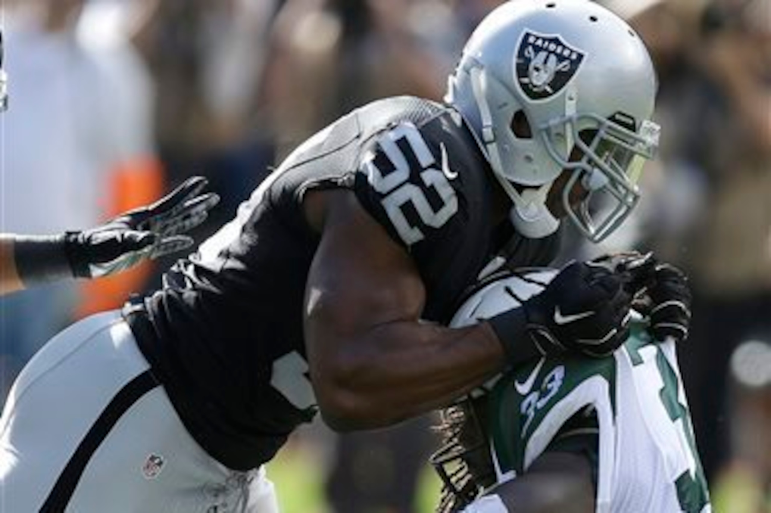 Mack exploded into the backfield before Ivory knew what hit him