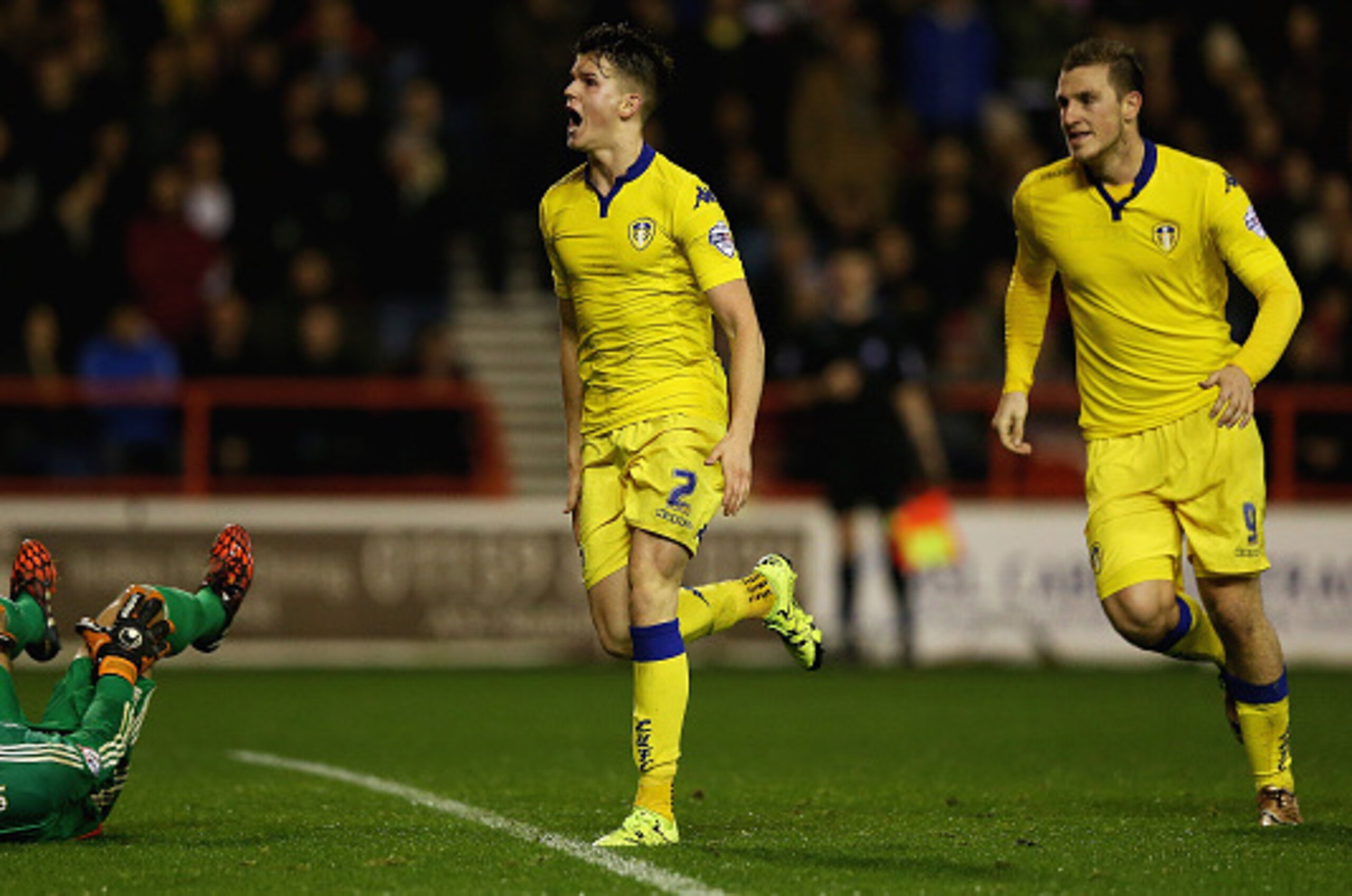 NOTTINGHAM, ENGLAND - DECEMBER 27:  Sam Byram of Leeds United celebrates his goal during the Sky Bet Championship match between Nottingham Forest and Leeds United on December 27, 2015 in Nottingham, United Kingdom.  (Photo by Matthew Lewis/Getty Images)
