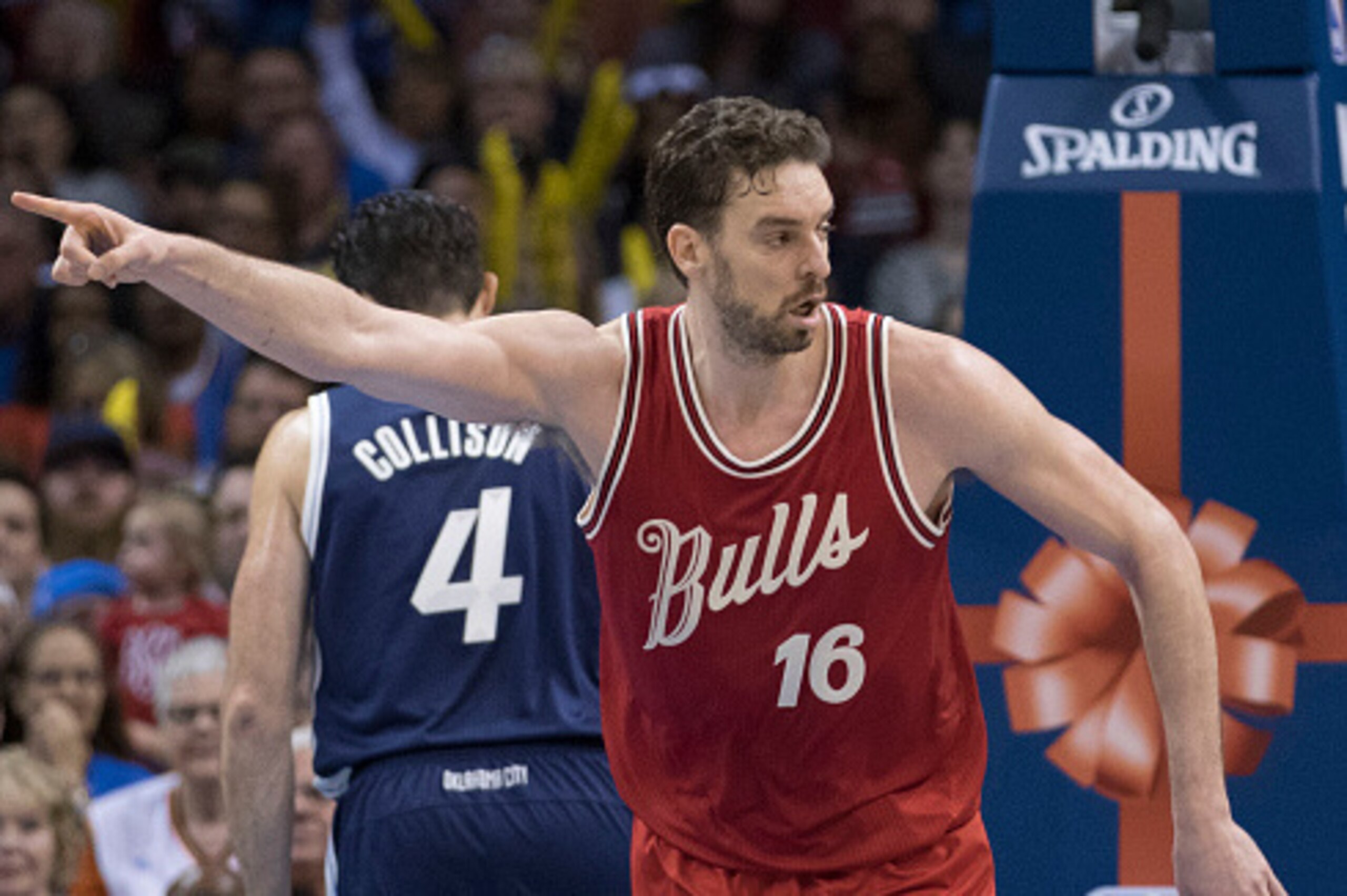 OKLAHOMA CITY, OK - DECEMBER 25: Pau Gasol #16 of the Chicago Bulls celebrates after scoring two points against the Oklahoma City Thunder during the third quarter of a NBA game at the Chesapeake Energy Arena on December 25, 2015 in Oklahoma City, Oklahoma
