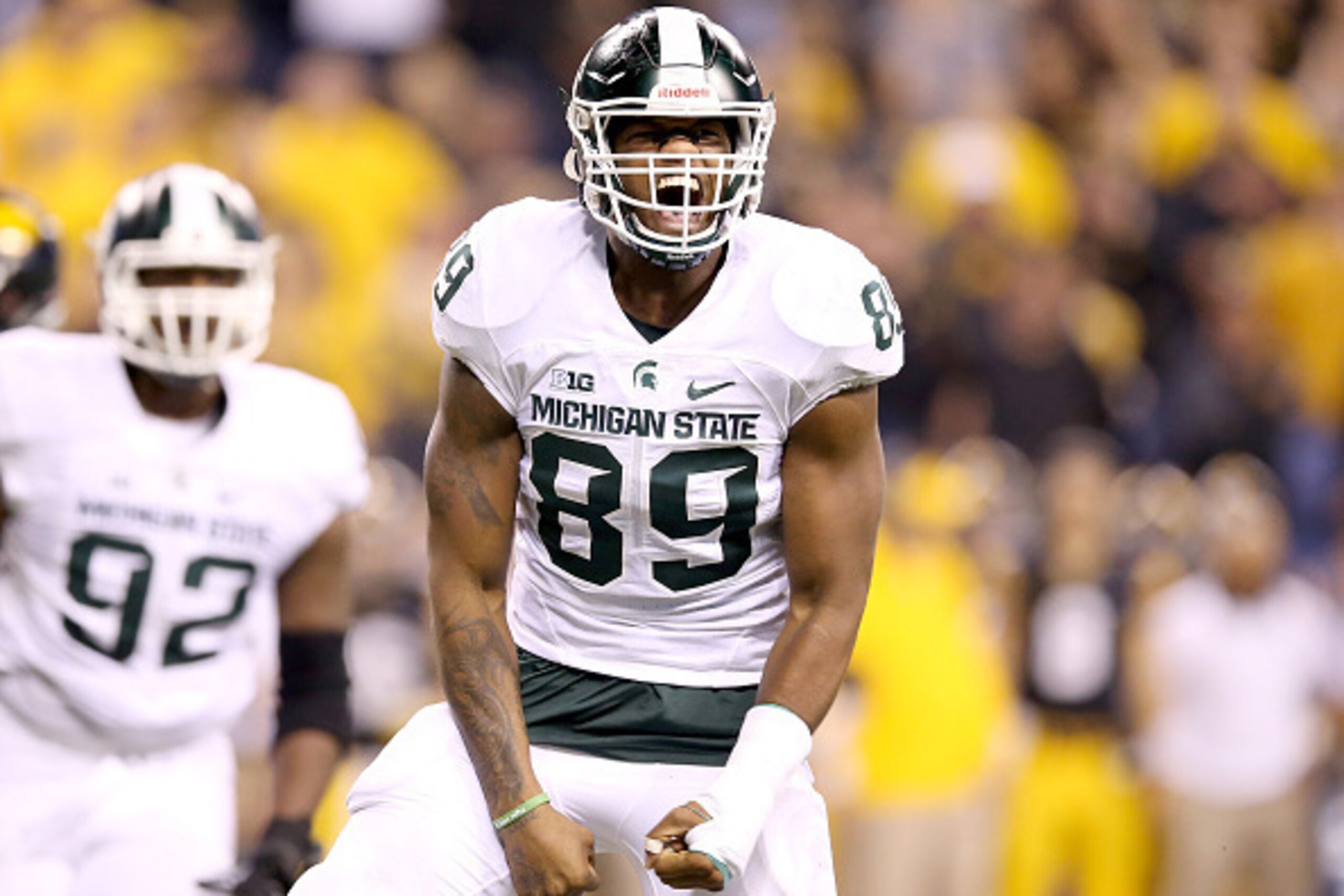 INDIANAPOLIS, IN - DECEMBER 05:  Shilique Calhoun #89 of the Michigan State Spartans celebreates after making a play against the Iowa Hawkeyes in the Big Ten Championship at Lucas Oil Stadium on December 5, 2015 in Indianapolis, Indiana.  (Photo by Andy L