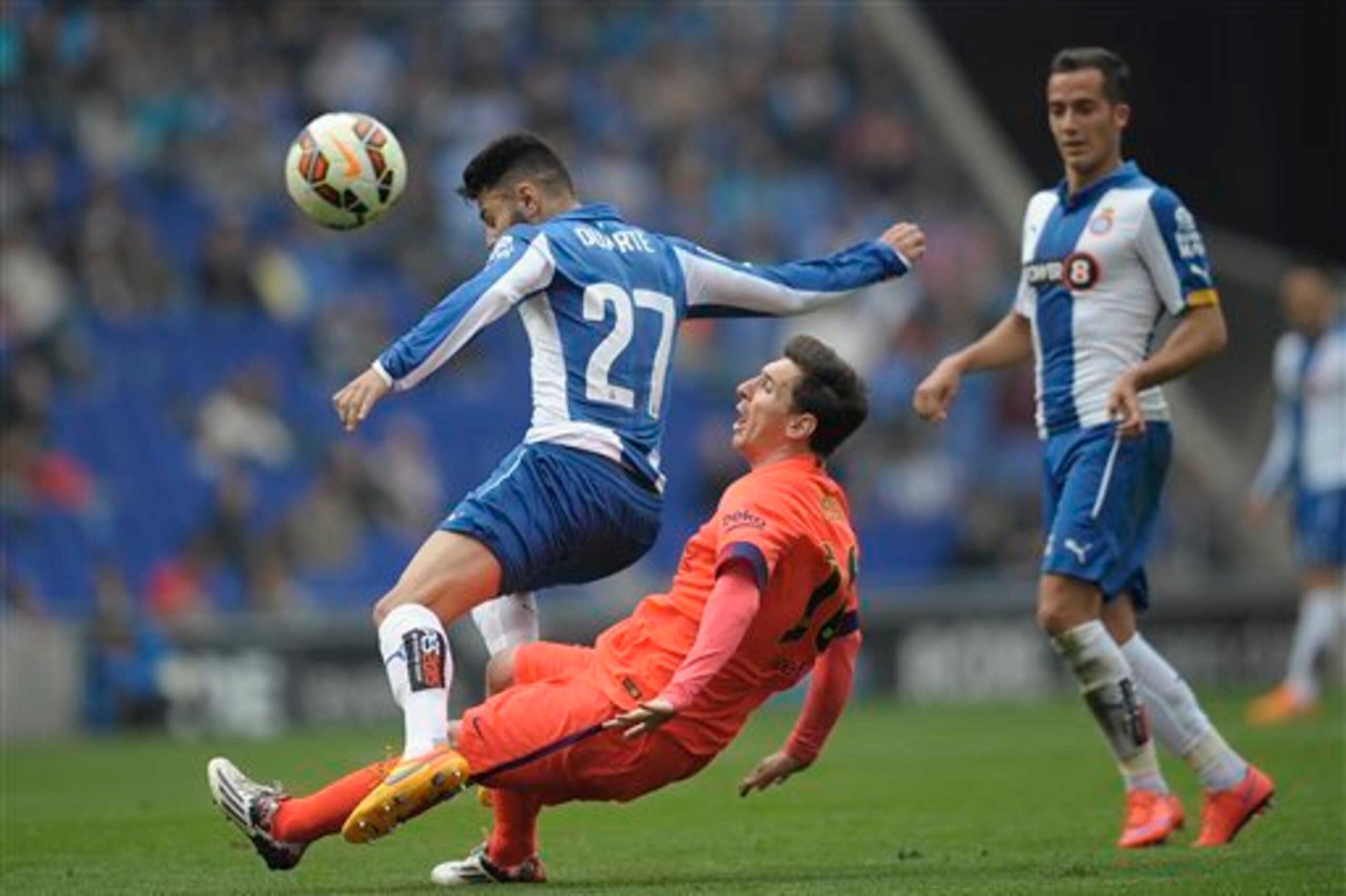 Ruben Duarte struggled against Lionel Messi for long periods in the same fixture last season.