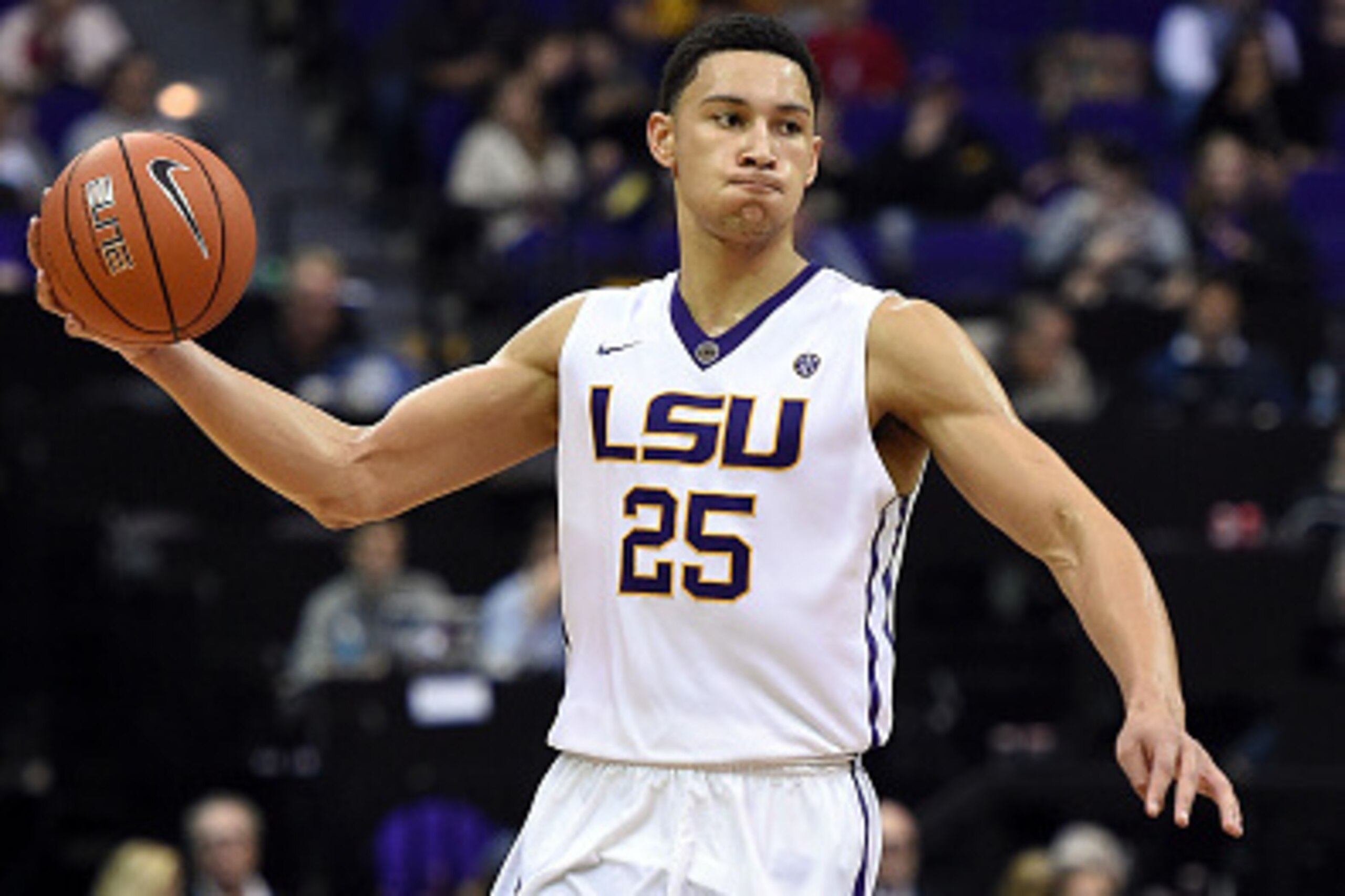 BATON ROUGE, LA - DECEMBER 22:  Ben Simmons #25 of the LSU Tigers handles the ball during a game against the American University Eagles at the Pete Maravich Assembly Center on December 22, 2015 in Baton Rouge, Louisiana.  LSU won the game 79-51.  (Photo b