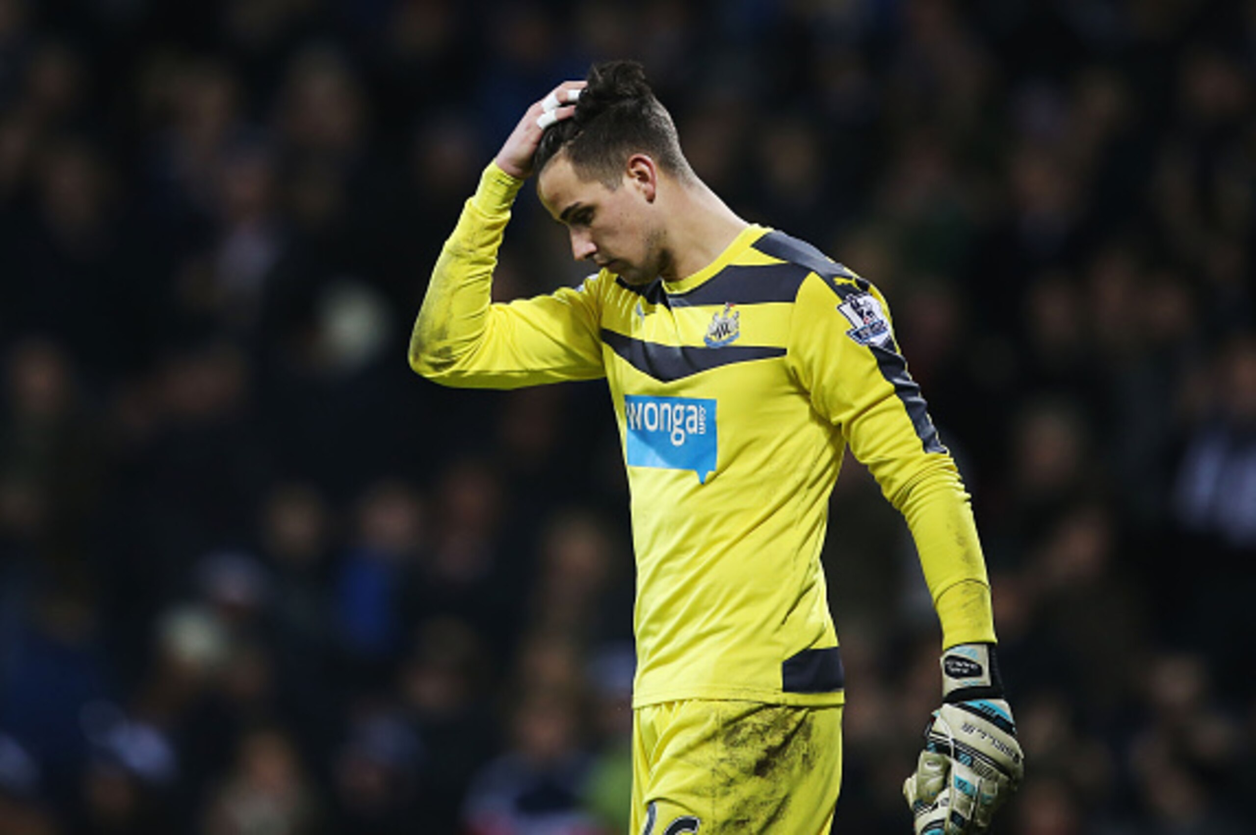 WEST BROMWICH, ENGLAND - DECEMBER 28:  Karl Darlow of Newcastle United leaves the pitch after his team's 0-1 defeat in the Barclays Premier League match between West Bromwich Albion and Newcastle United at The Hawthorns on December 28, 2015 in West Bromwi