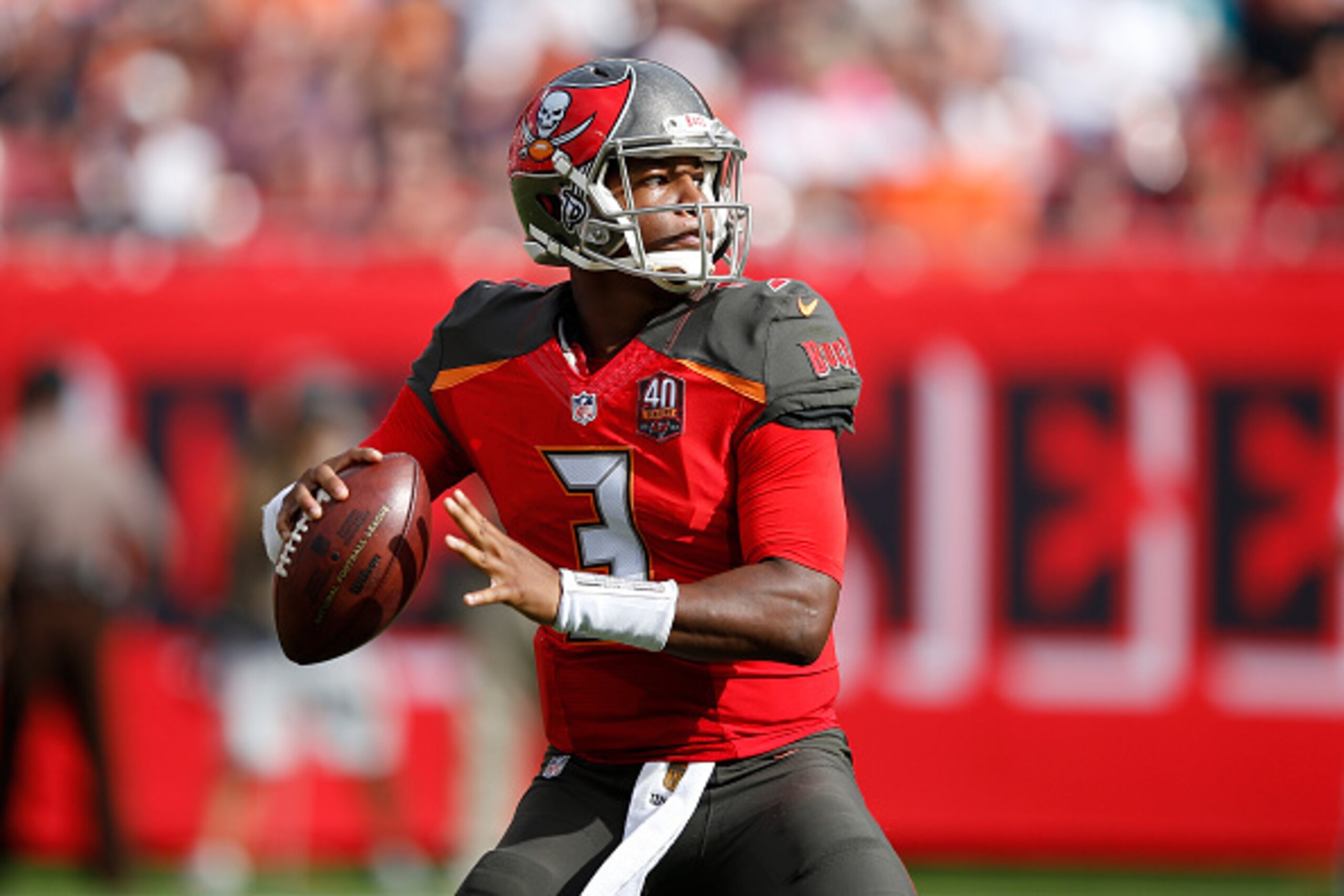 TAMPA, FL - DECEMBER 27: Jameis Winston #3 of the Tampa Bay Buccaneers looks to pass against the Chicago Bears during the game at Raymond James Stadium on December 27, 2015 in Tampa, Florida. The Bears defeated the Buccaneers 26-21. (Photo by Joe Robbins/