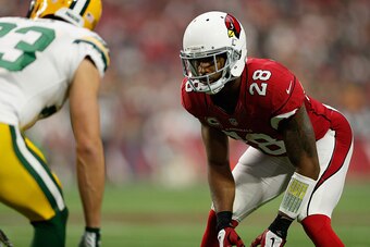 GLENDALE, AZ - DECEMBER 27:  Cornerback Justin Bethel #28 of the Arizona Cardinals during the NFL game against the Green Bay Packers at the University of Phoenix Stadium on December 27, 2015 in Glendale, Arizona. The Cardinals defeated the Packers 38-8.  