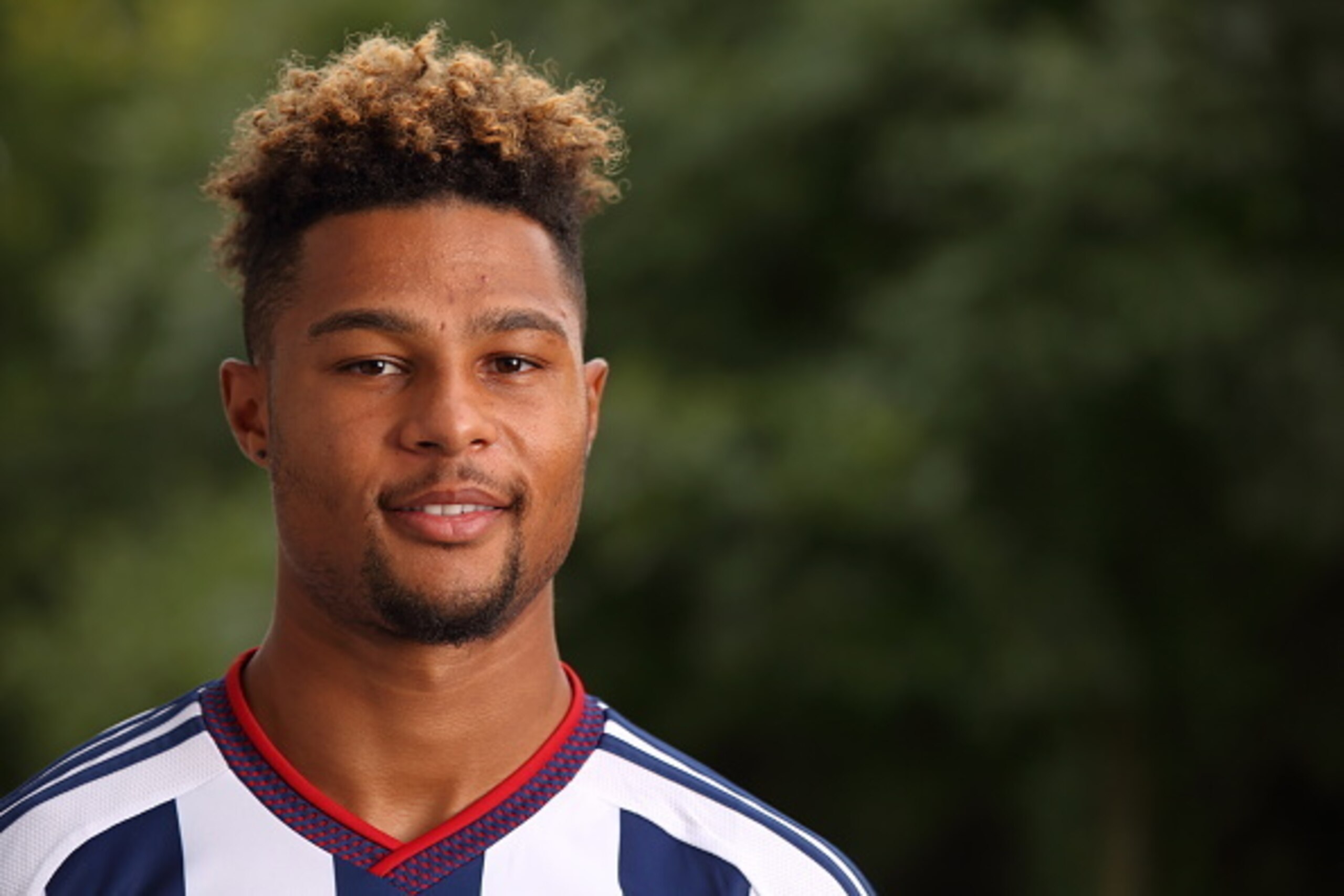 WALSALL, ENGLAND - AUGUST 07:  West Bromwich Albion unveil new loan signing Serge Gnabry at West Bromwich Albion Training Ground on August 7, 2015 in Walsall, England.  (Photo by Matthew Ashton - AMA/Getty Images)