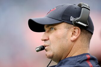 NASHVILLE, TN - DECEMBER 27:  Head coach Bill O'Brien of the Houston Texans watches the game against the Tennessee Titans at LP Field on December 27, 2015 in Nashville, Tennessee.  (Photo by Andy Lyons/Getty Images)