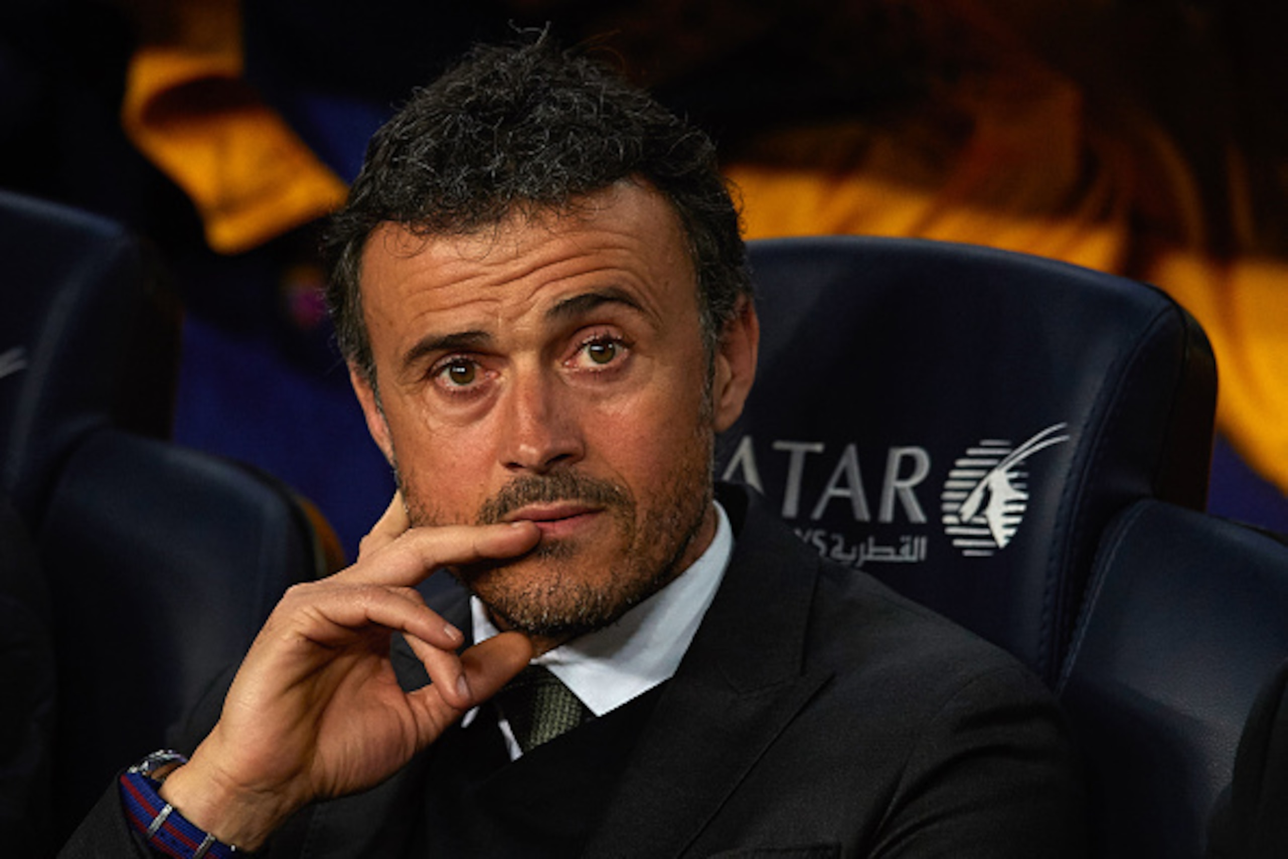 BARCELONA, SPAIN - DECEMBER 30:  FC Barcelona manager Luis Enrique looks on prior the La Liga match between FC Barcelona and Real Betis Balompie at Camp Nou on December 30, 2015 in Barcelona, Spain.  (Photo by Manuel Queimadelos Alonso/Getty Images)