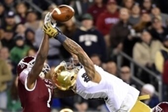 Oct 31, 2015; Philadelphia, PA, USA; Temple Owls defensive back Tavon Young (1) breaks up a pass for Notre Dame Fighting Irish wide receiver Will Fuller (7) during the second half at Lincoln Financial Field. Notre Dame won 24-20. Mandatory Credit: Derik H