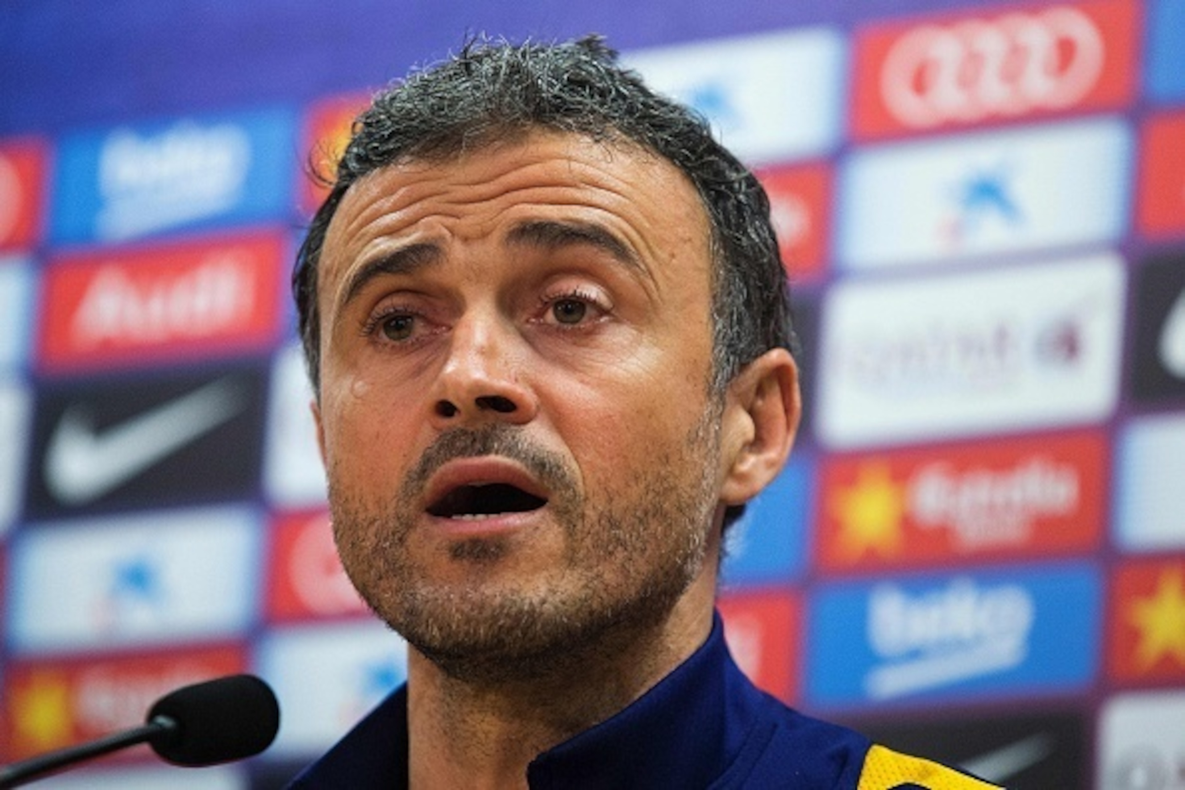 Barcelona's coach Luis Enrique speaks during a press conference at the Sports Center FC Barcelona Joan Gamper in Sant Joan Despi, near Barcelona on January 1, 2016.   AFP PHOTO/ PAU BARRENA / AFP / PAU BARRENA        (Photo credit should read PAU BARRENA/