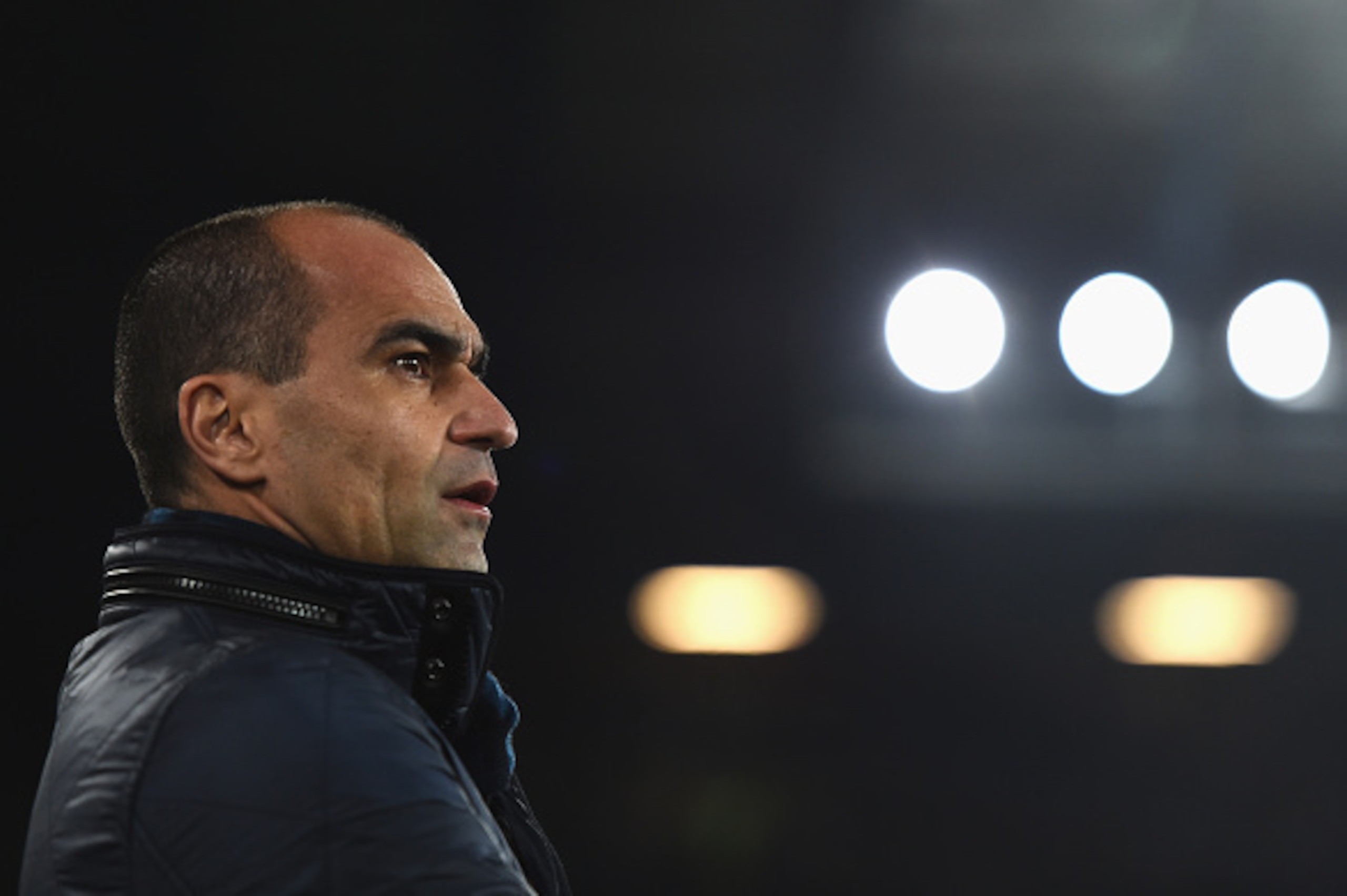 LIVERPOOL, ENGLAND - JANUARY 06: Roberto Martinez, manager of Everton looks on during the Capital One Cup Semi Final First Leg match between Everton and Manchester City at Goodison Park on January 6, 2016 in Liverpool, England. (Photo by Laurence Griffi LIVERPOOL, ENGLAND - JANUARY 06: Roberto Martinez, manager of Everton looks on during the Capital One Cup Semi Final First Leg match between Everton and Manchester City at Goodison Park on January 6, 2016 in Liverpool, England. (Photo by Laurence Griffi