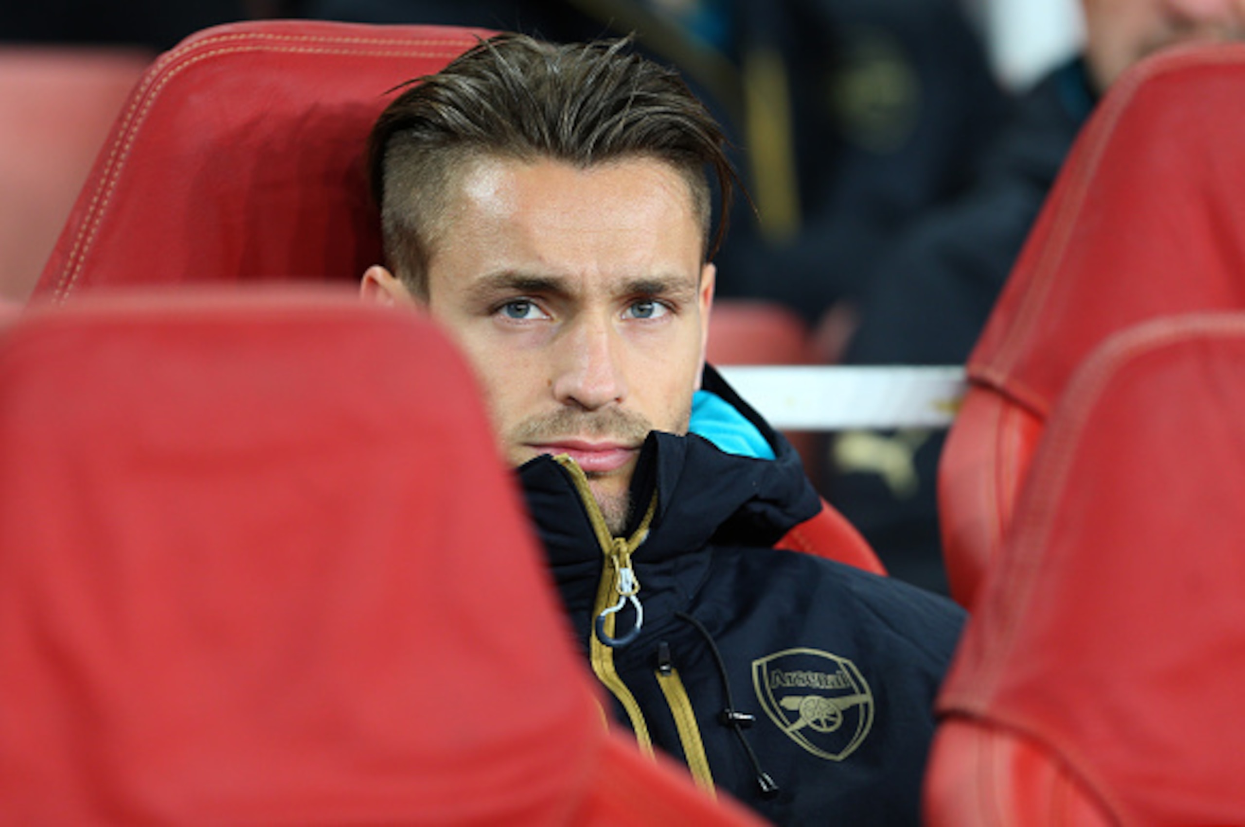 LONDON, ENGLAND - SEPTEMBER 29: Mathieu Debuchy of Arsenal on the bench before the UEFA Champions League match between Arsenal and Olympiacos at the Emirates Stadium on September 29, 2015 in London, United Kingdom. (Photo by Catherine Ivill - AMA/Getty LONDON, ENGLAND - SEPTEMBER 29: Mathieu Debuchy of Arsenal on the bench before the UEFA Champions League match between Arsenal and Olympiacos at the Emirates Stadium on September 29, 2015 in London, United Kingdom. (Photo by Catherine Ivill - AMA/Getty