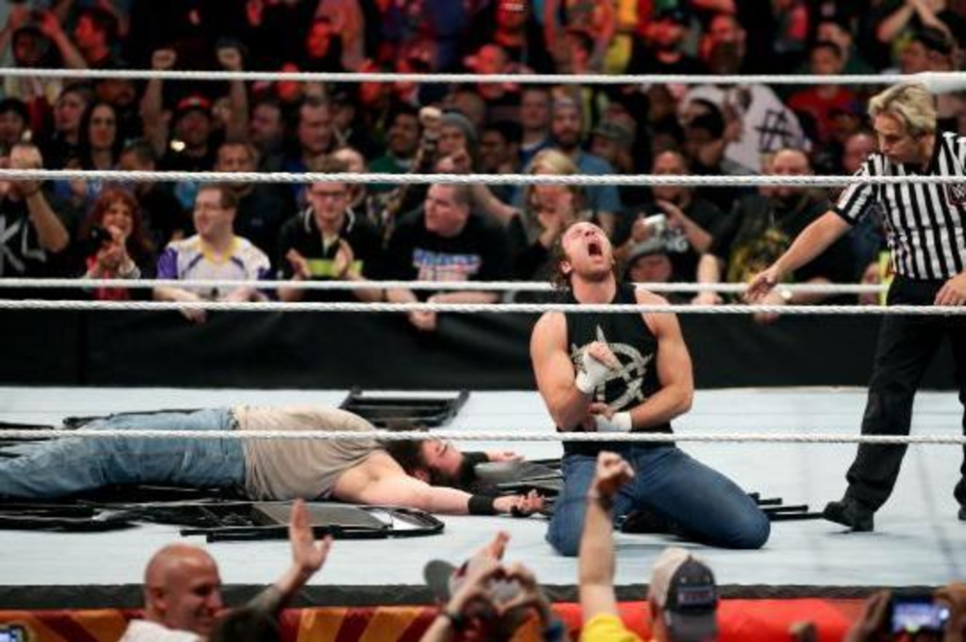 Dean Ambrose knows his way around a steel chair. Dean Ambrose knows his way around a steel chair.