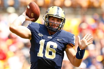 PITTSBURGH, PA - SEPTEMBER 05: Chad Voytik #16 of the Pittsburgh Panthers throws a pass in the first half against the Youngstown State Penguins during the game at Heinz Field on September 5, 2015 in Pittsburgh, Pennsylvania.  (Photo by Jared Wickerham/Get