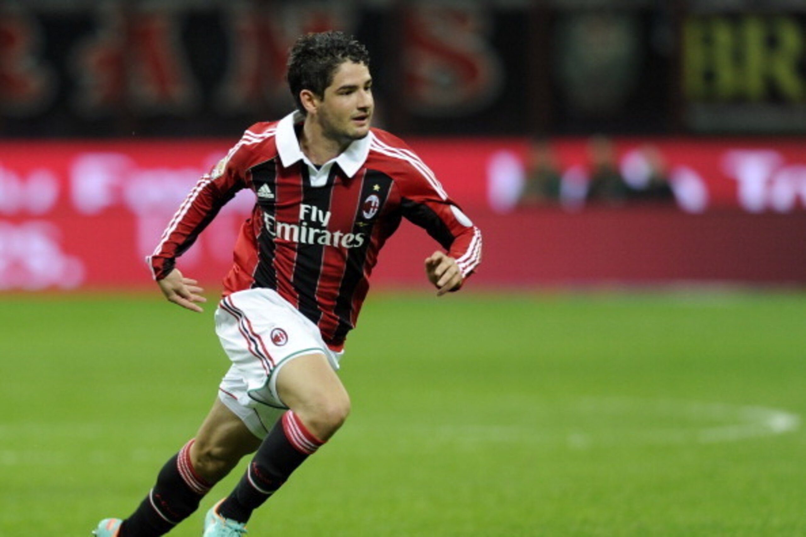 MILAN, ITALY - OCTOBER 27:  Alexandre Pato of AC Milan in action during the Serie A match between AC Milan and Genoa CFC at San Siro Stadium on October 27, 2012 in Milan, Italy.  (Photo by Claudio Villa/Getty Images)