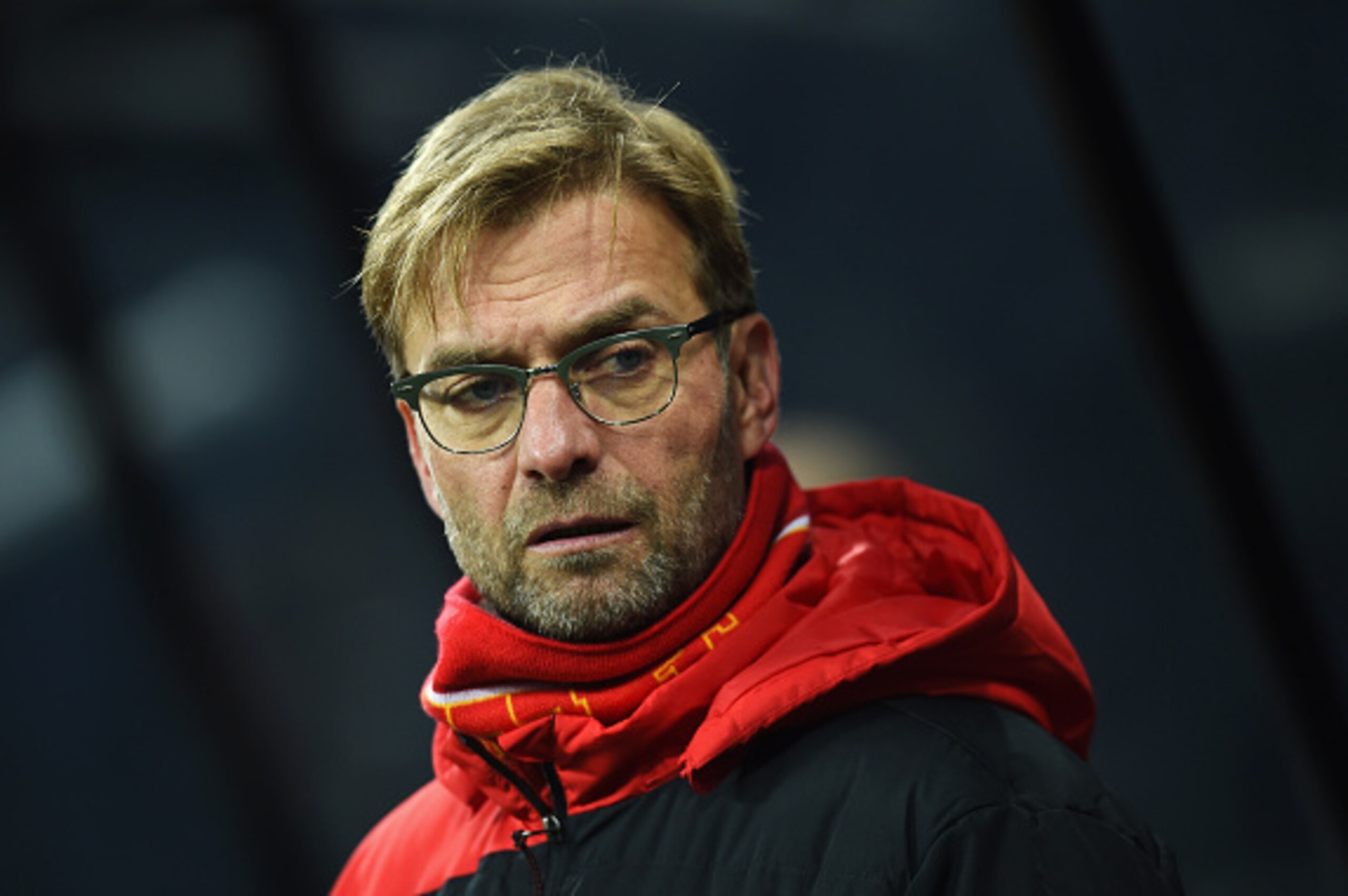 NEWCASTLE UPON TYNE, ENGLAND - DECEMBER 06:  Jurgen Klopp manager of Liverpool looks on prior to the Barclays Premier League match between Newcastle United and Liverpool at St James' Park on December 6, 2015 in Newcastle upon Tyne, England  (Photo by Mich