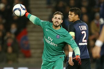 PARIS, FRANCE - DECEMBER 13: Goalkeeper of PSG Kevin Trapp in action during the French Ligue 1 match between Paris Saint-Germain (PSG) and Olympique Lyonnais (OL) at Parc des Princes stadium on December 13, 2015 in Paris, France. (Photo by Jean Catuffe/Ge