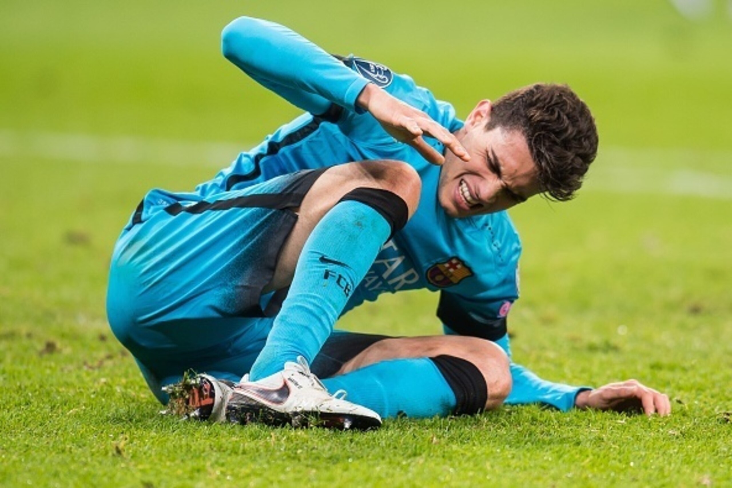 Marc Bartra Aregall of FC Barcelona during the UEFA Champions League match between Bayer 04 Leverkusen and FC Barcelona on December 9, 2015 at the BayArena in Leverkusen, Germany.(Photo by VI Images via Getty Images)