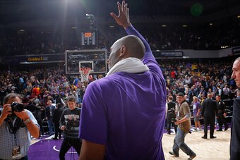 SACRAMENTO, CA - JANUARY 7: Kobe Bryant #24 of the Los Angeles Lakers waves to fans after the game against the Sacramento Kings on January 7, 2016 at Sleep Train Arena in Sacramento, California. NOTE TO USER: User expressly acknowledges and agrees that, b