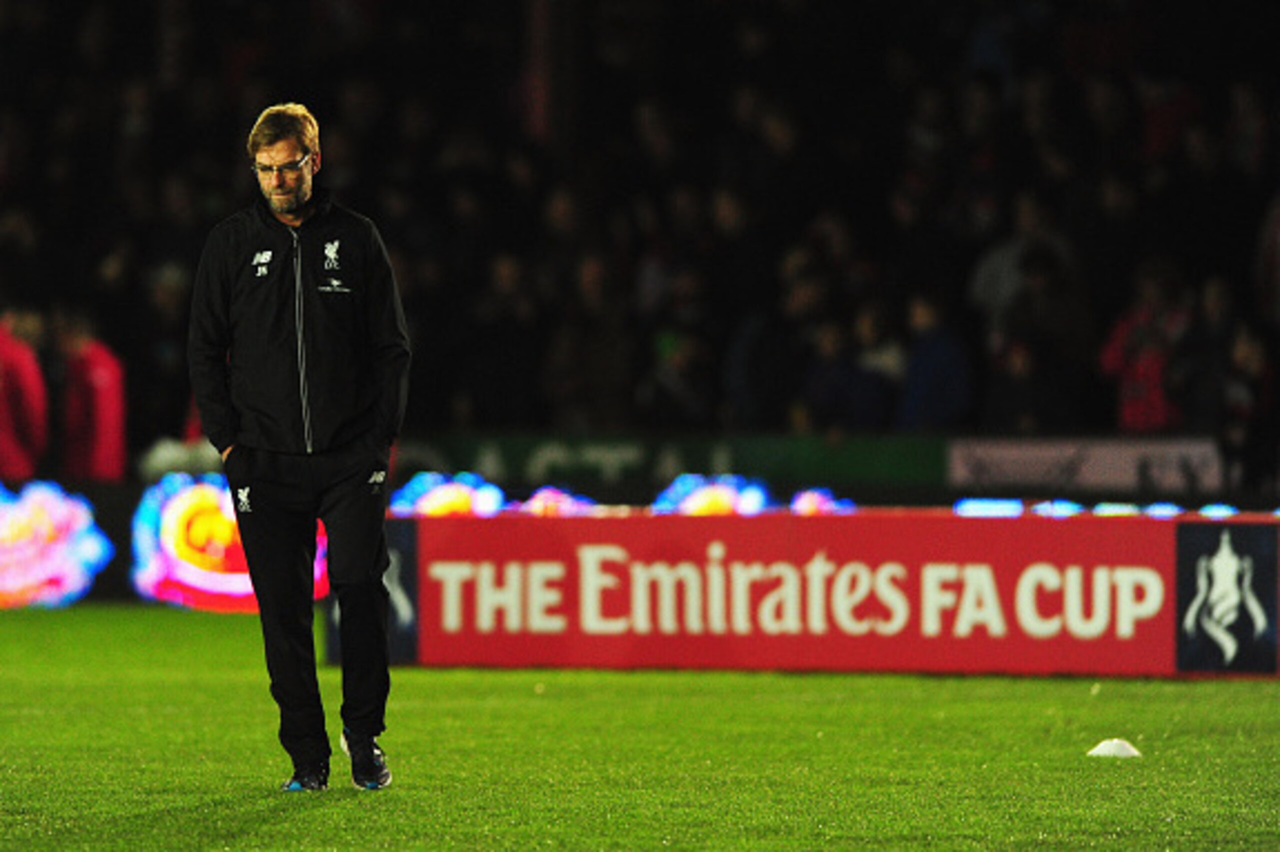 EXETER, ENGLAND - JANUARY 08:  Jurgen Klopp manager of Liverpool looks thoughtful prior to the Emirates FA Cup third round match between Exeter City and Liverpool at St James Park on January 8, 2016 in Exeter, England.  (Photo by Dan Mullan/Getty Images)