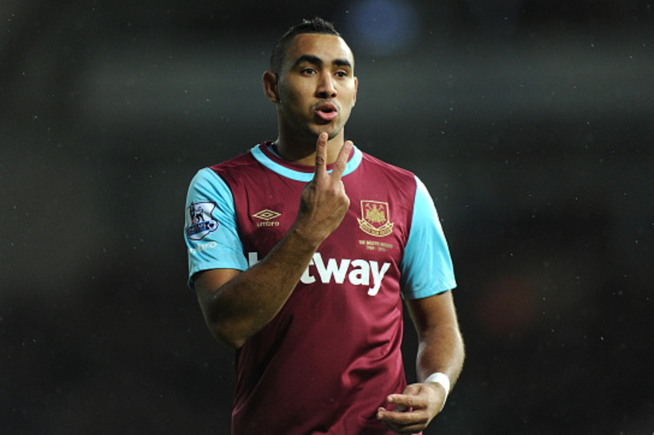 LONDON, ENGLAND - JANUARY 09:  Dimitri Payet of West Ham United during The Emirates FA Cup match between West Ham United and Wolverhampton Wanderers at Boleyn Ground on January 9, 2016 in London, England.  (Photo by Sam Bagnall - AMA/Getty Images)