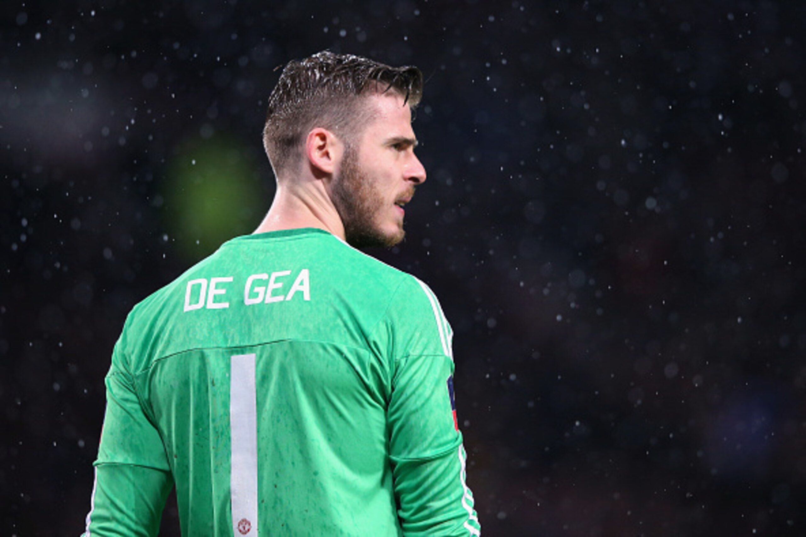 MANCHESTER, ENGLAND - JANUARY 09:  David De Gea of Manchester United during the Emirates FA Cup Third Round match between Manchester United and Sheffield United at Old Trafford on January 9, 2016 in Manchester, England.  (Photo by Alex Livesey/Getty Image