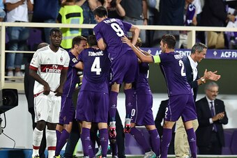 FLORENCE, ITALY - AUGUST 23:  Marcos Alonso of Fiorentina celebrates after scoring the opening goal during the Serie A match between ACF Fiorentina and AC Milan at Stadio Artemio Franchi on August 23, 2015 in Florence, Italy.  (Photo by Giuseppe Bellini/G