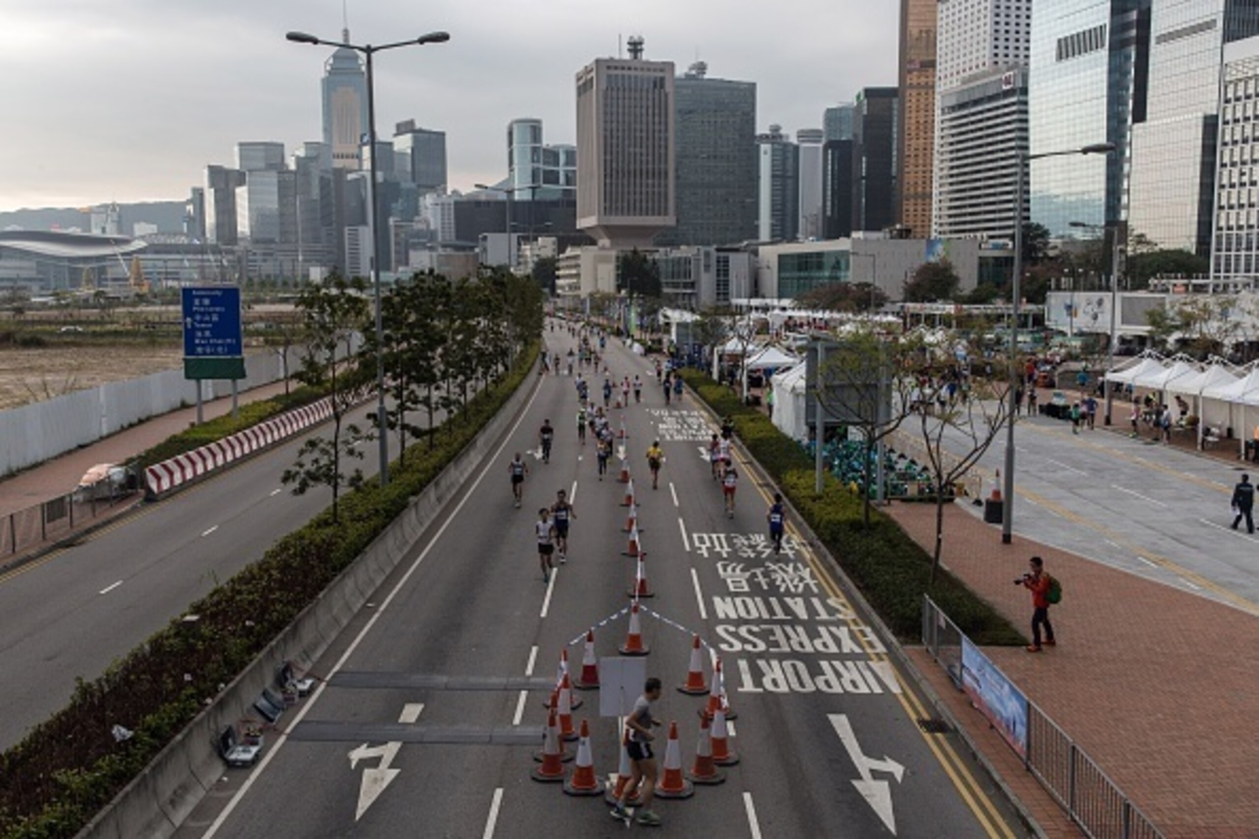 Competitors run in Hong Kong's first inner city ultra marathon on March 1, 2015. Hundreds of runners competed in Hong Kong's first inner city ultra marathon on March 1 despite a repetitive two-kilometre course which has been criticised as simply too borin