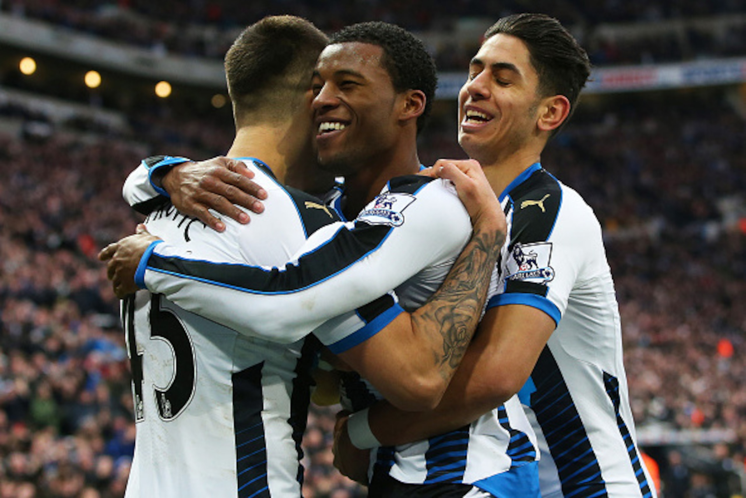 NEWCASTLE, ENGLAND - JANUARY 16:  Georginio Wijnaldum of Newcastle United celebrates after scoring during the Barclays Premier League match between Newcastle United and West Ham United at St James Park on January 16, 2016 in Newcastle, England. (Photo by 