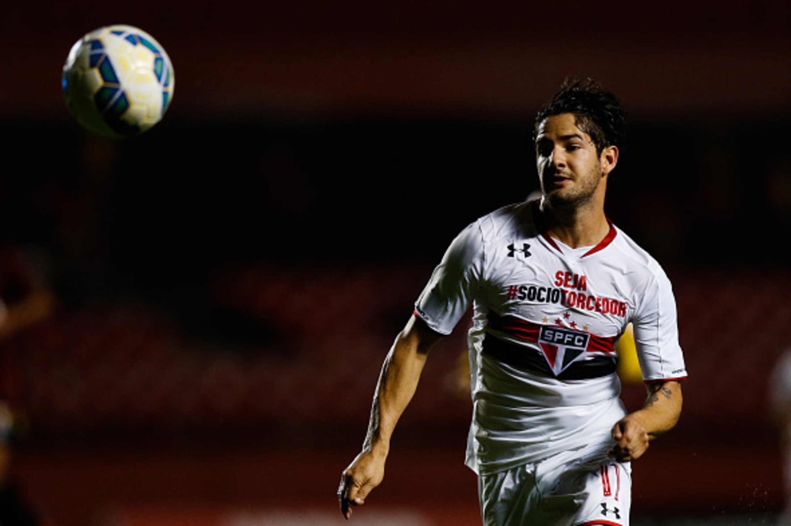 SAO PAULO, BRAZIL - OCTOBER 03: Alexandre Pato of Sao Paulo in action during the match between Sao Paulo and  Atletico PR for the Brazilian Series A 2015 at Morumbi stadium on October 03, 2015 in Sao Paulo, Brazil. (Photo by Alexandre Schneider/Getty Imag