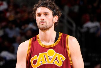 HOUSTON, TX - JANUARY 15: Kevin Love #0 of the Cleveland Cavaliers during the game against the Houston Rockets on January 15, 2016 at Toyota Center in Houston, Texas. NOTE TO USER: User expressly acknowledges and agrees that, by downloading and or using t