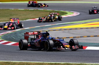 MONTMELO, SPAIN - MAY 10:  Carlos Sainz of Spain and Scuderia Toro Rosso drives during the Spanish Formula One Grand Prix at Circuit de Catalunya on May 10, 2015 in Montmelo, Spain.  (Photo by Mark Thompson/Getty Images)