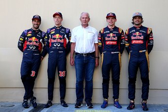 ABU DHABI, UNITED ARAB EMIRATES - NOVEMBER 29:  Daniel Ricciardo of Australia and Infiniti Red Bull Racing, Daniil Kvyat of Russia and Infiniti Red Bull Racing, Max Verstappen of Netherlands and Scuderia Toro Rosso and Carlos Sainz of Spain and Scuderia T